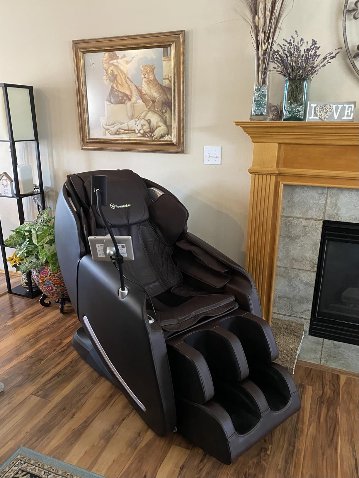 Real Relax 2026 Massage Chair Full Body, Zero Gravity SL-Track Shiatsu Massage Recliner with Upgraded Phone Controller and Holder, APP Control, Child Lock, Pause Button and LED Light, Favor-06, Black customer photo 5