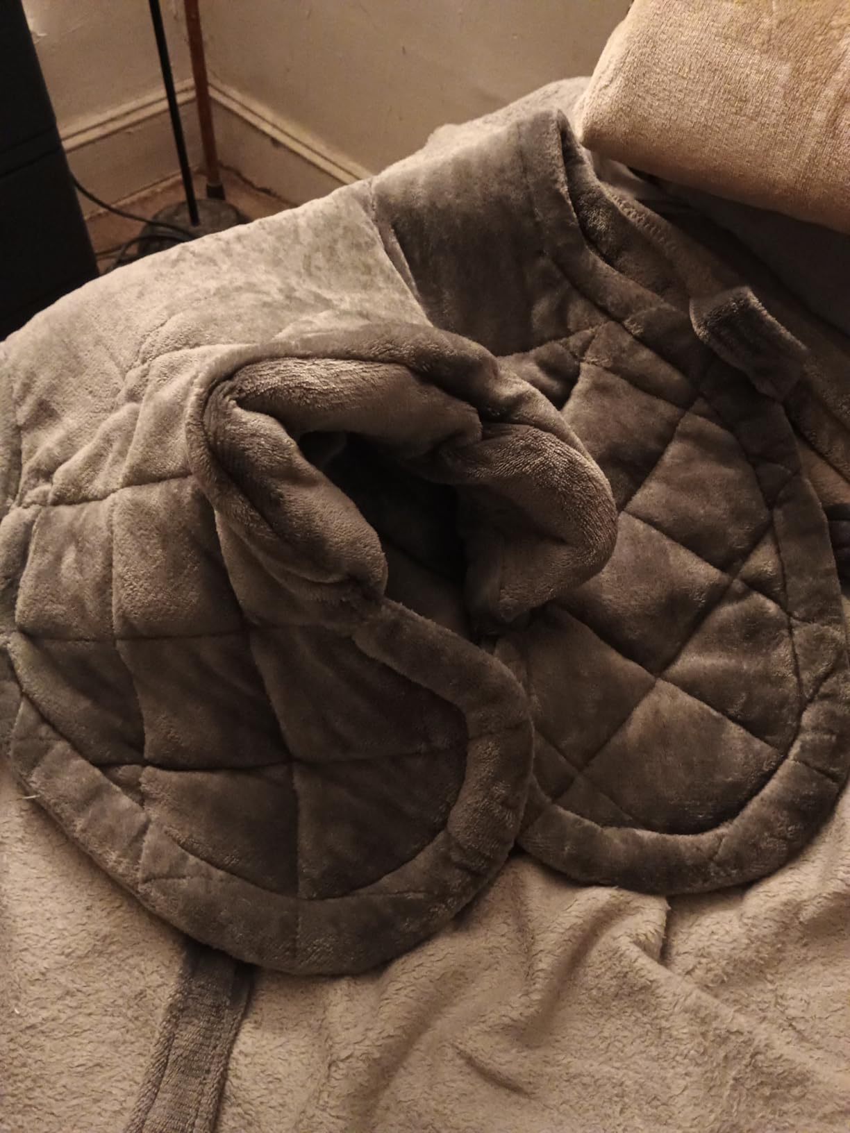 iDOO Heating Pad for Neck and Shoulders and Back for Pain Relief, Mothers Day Gifts for Mom Women Men Elderly, FSA Eligible Items & HSA Store, Large 24