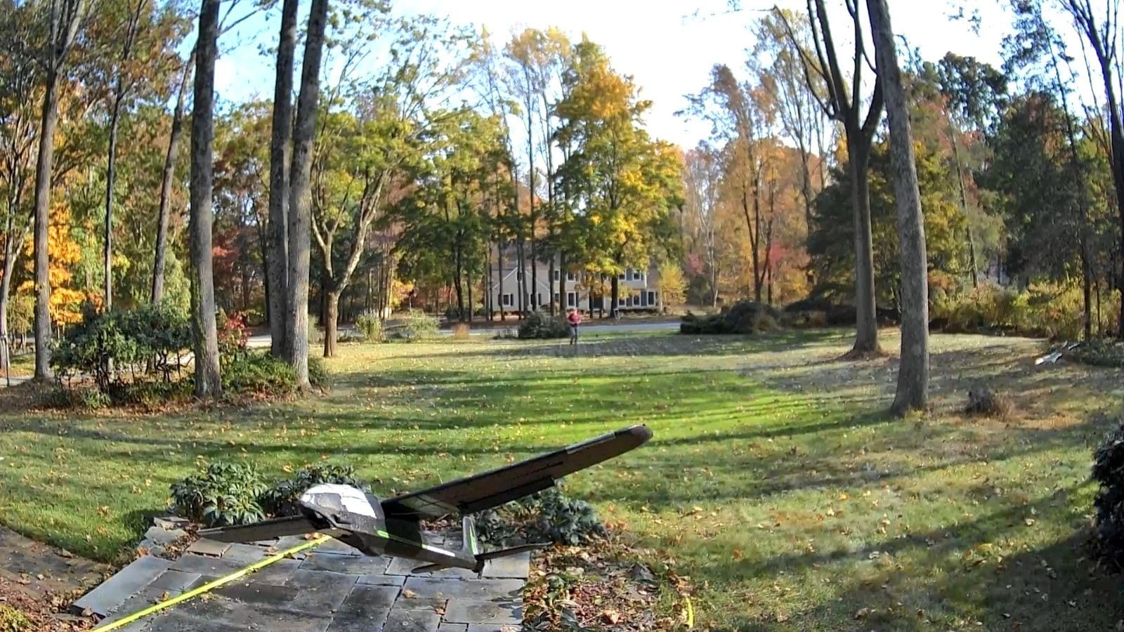 volantexrc RC Glider Plane Ranger600 Stunt 4 CH Remote Control Airplane RTF with 6-Axis Gyro & 3 Modes Easy to Fly, 2.4GHz Radio Controlled Airplane for Beginners & Adults (White) customer photo 2