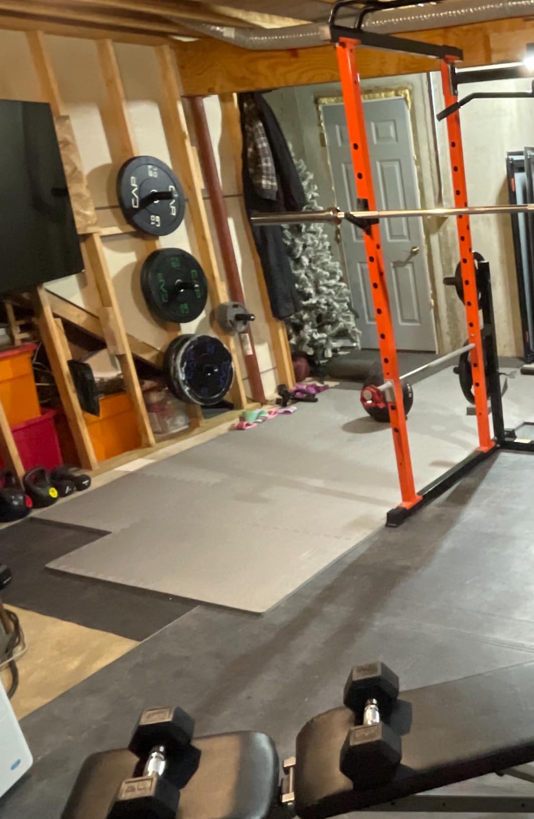 Wall Mounted Weight Plate Holder, Fit 2inch Olympic Weight Plates, Max Weight Capacity 275 lb, Heavy Iron Construction, Mounting Hardware Included customer photo 2