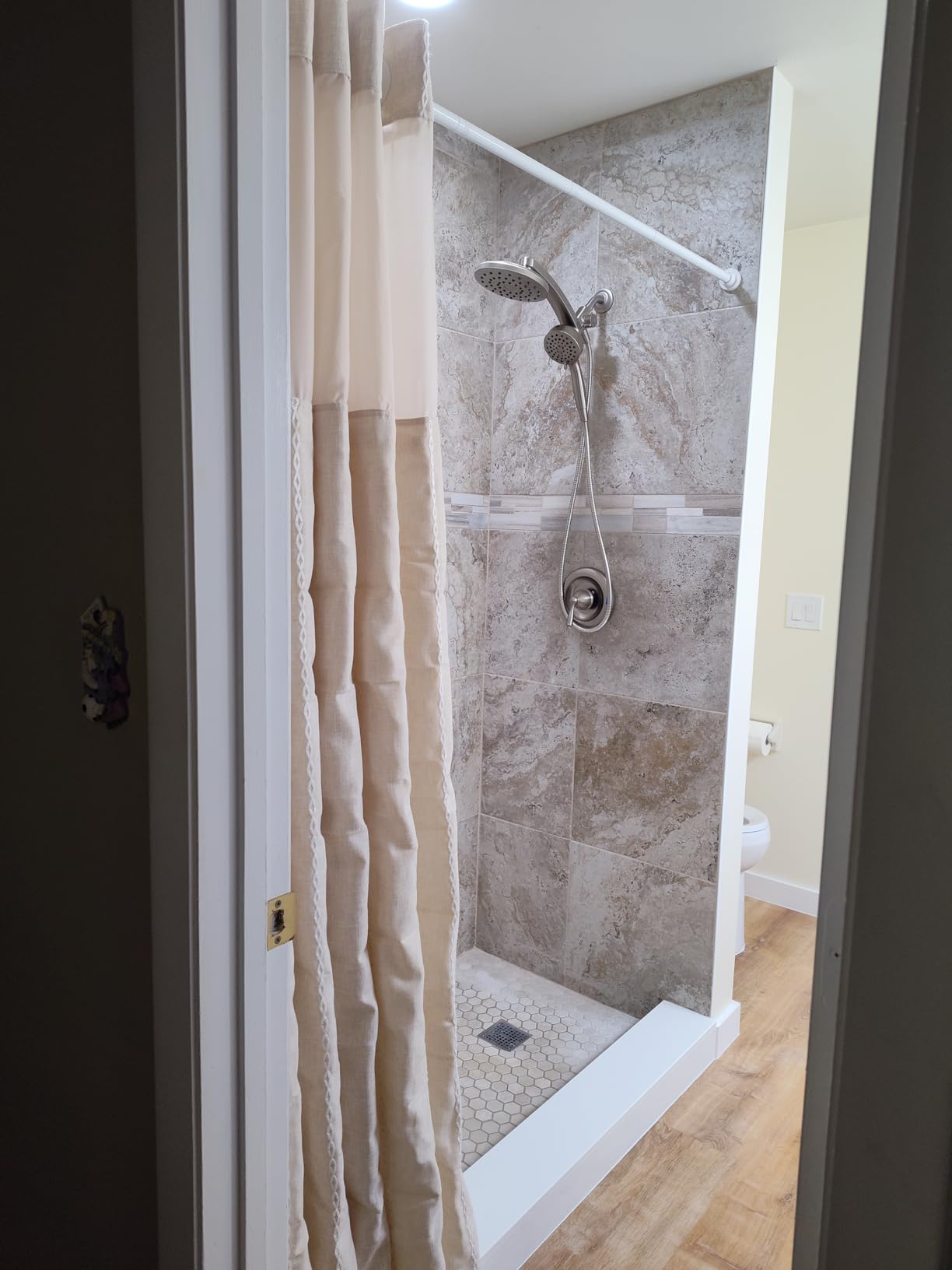 Ausemku Shower Curtain Rod Tension - 26-76 Inch Never Rust Non-Slip Spring Tension Curtain Rod No Drilling Stainless Steel Curtain Rod Use Bathroom Kitchen customer photo 2