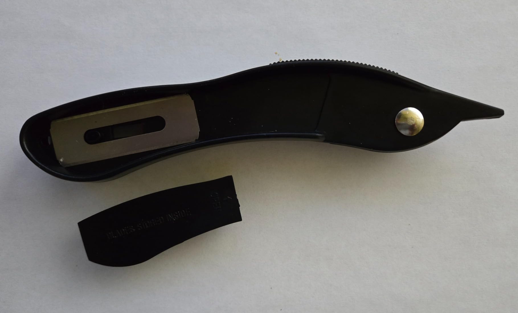 ZY457 18 Inch Economy Carpet Stretcher Knee Kicker with Protective Buffer Pad customer photo 1