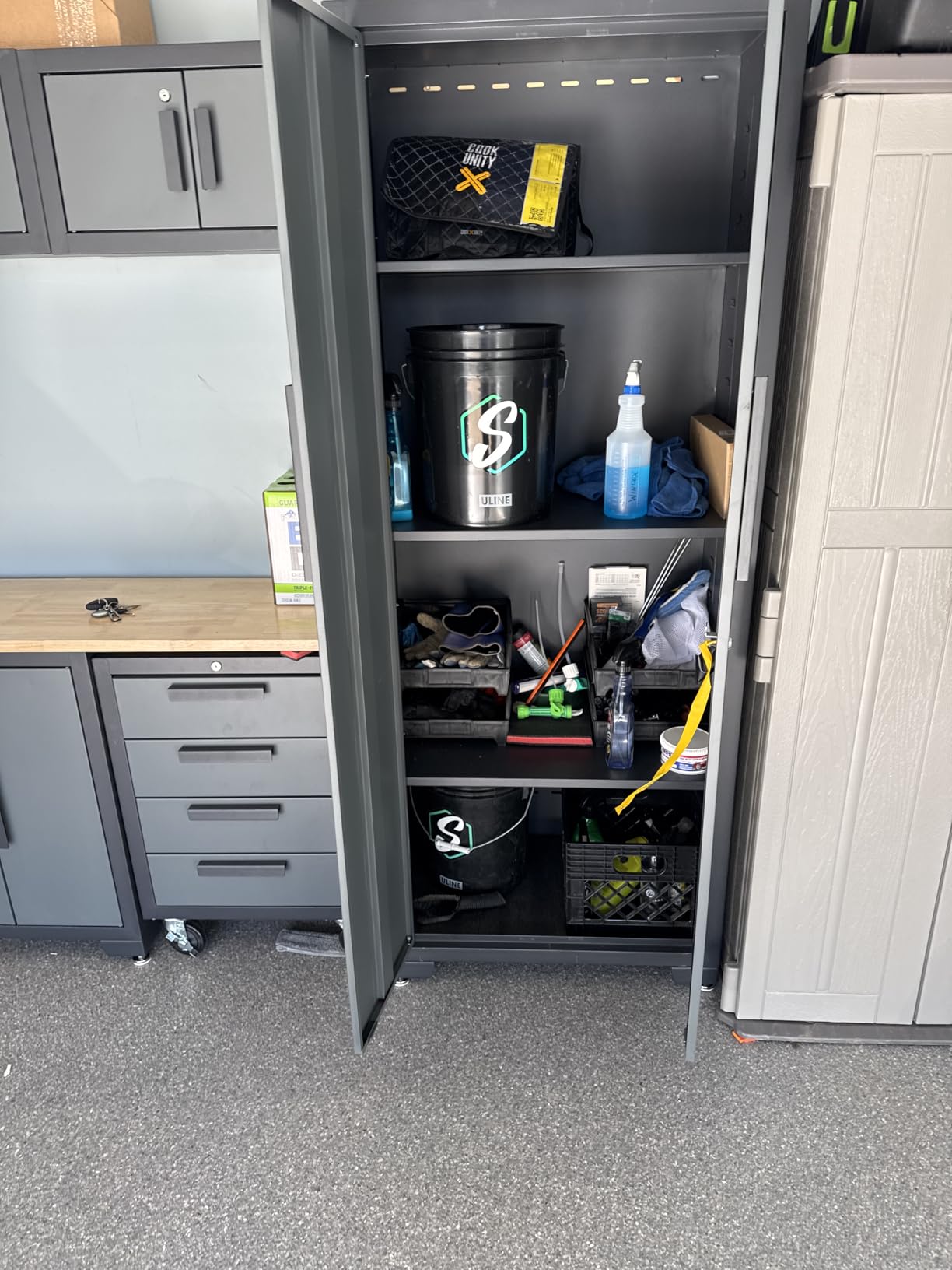 Torin Garage Storage Cabinets System, 6-Pcs Workshop Cabinet Set in Black, Included Steel Cabinets Drawers Rolling Chest and Pegboard,Locked Garage Storage Cabinet customer photo 1