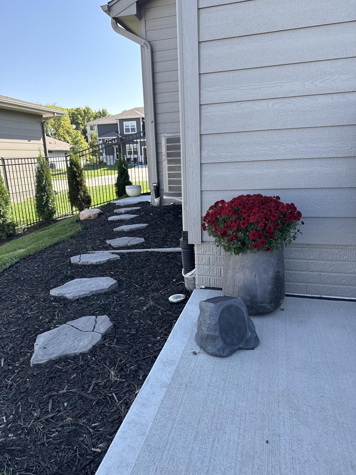 Victrola Rock Speaker Connect, Stone, Wireless Outdoor with Bluetooth 5.3, 22-Hour Battery Life, with Solar Charging, Link Up to 20 Rock Speakers, IP65 Water & Dust Resistant customer photo 2