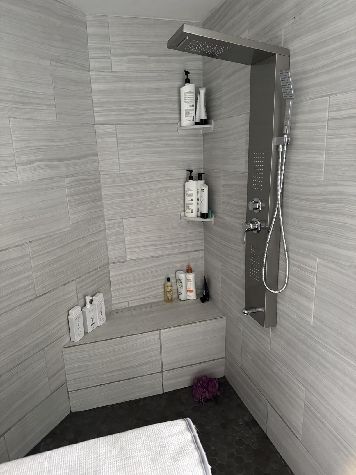 VEVOR Shower Panel System, 5 Shower Modes, LED Shower Panel Tower, Rainfall, Waterfall, 2 Body Massage Jets, Tub Spout, Handheld Shower Head with 59