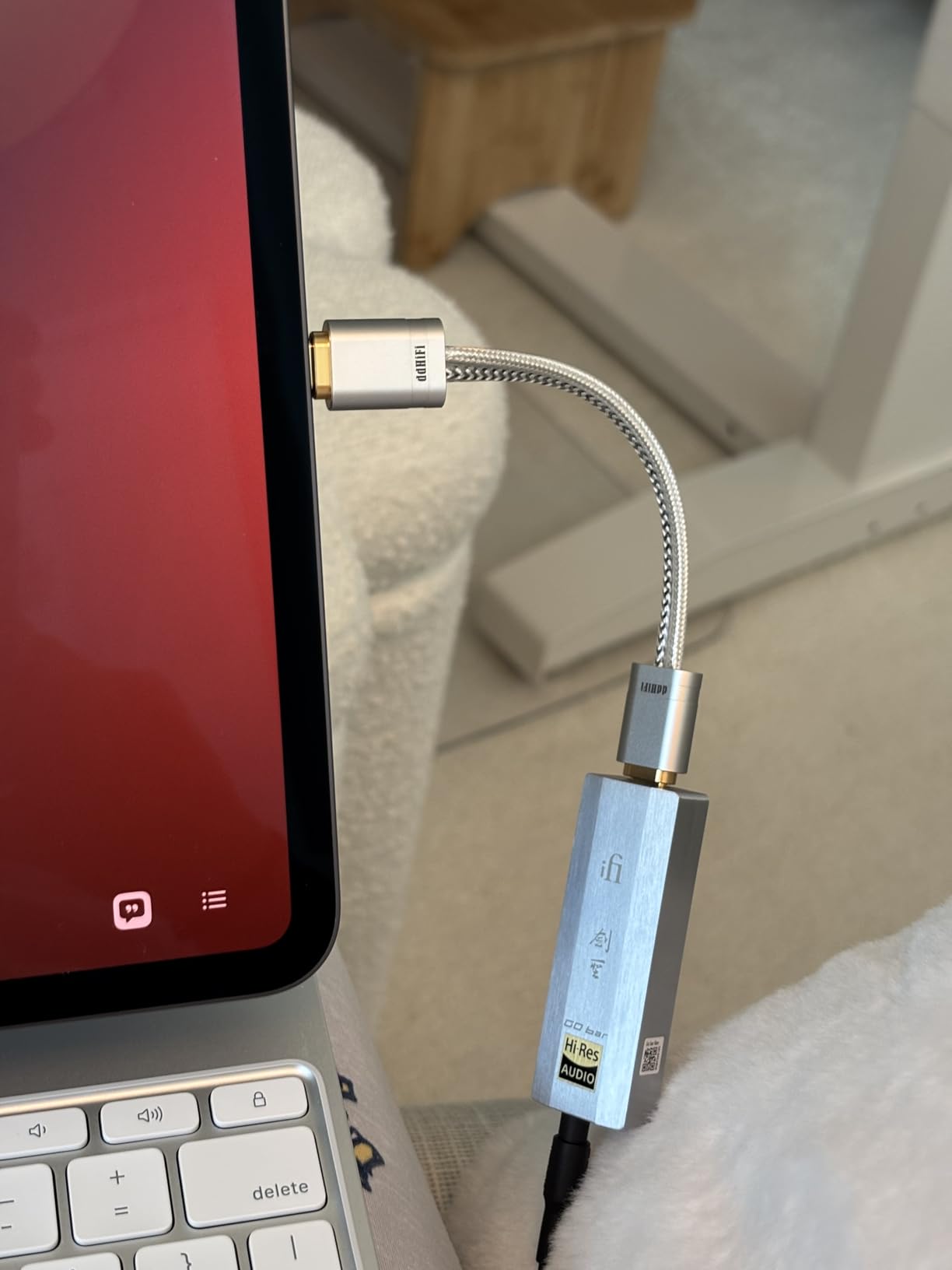 iFi GO bar Kensei - Portable DAC/Headphone Amp Featuring K2HD Technology - Hi-Res PCM 384kHz/DSD256 - Analogue XBass+ and XSpace Processing customer photo 1