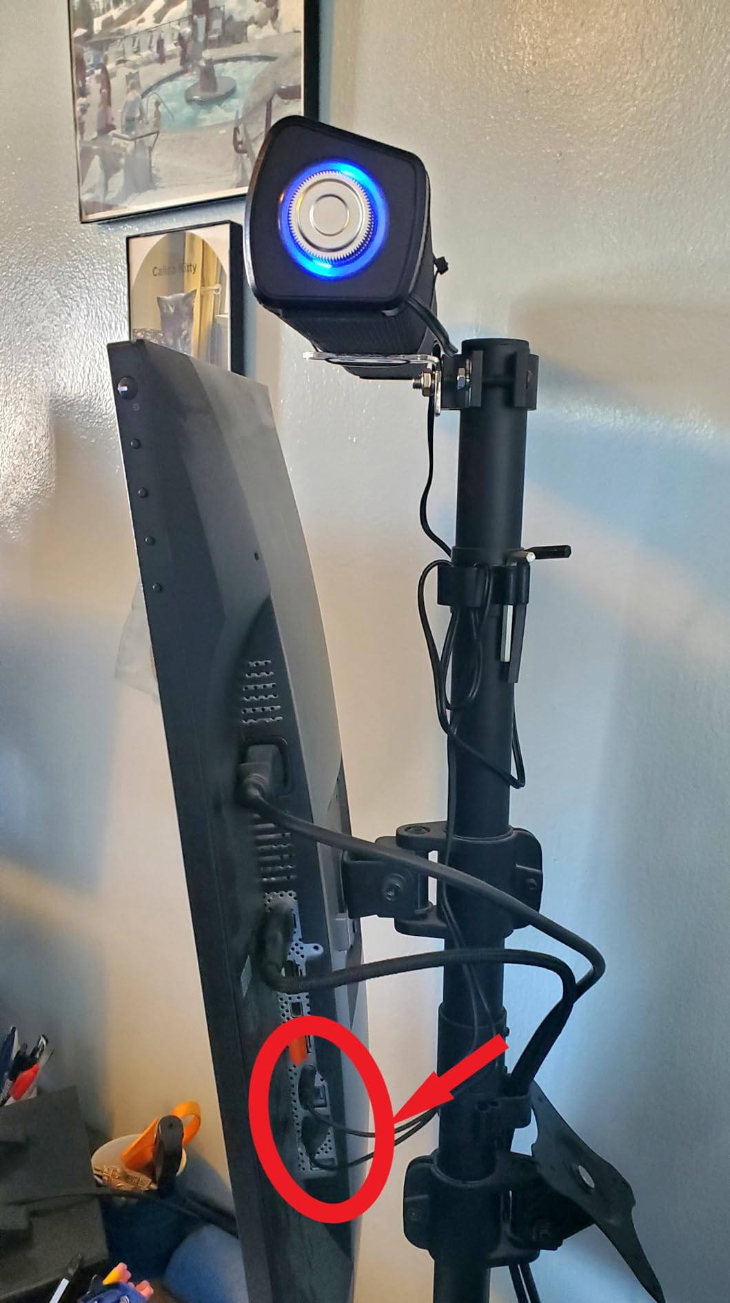 USB Computer Speakers,Computer Speakers with 3.5 mm aux,Wired USB Powered & Colorful LED Lights with Switch Button,Surround Sound Portable SoundBar for Monitor Laptop Phone(Black) customer photo 1