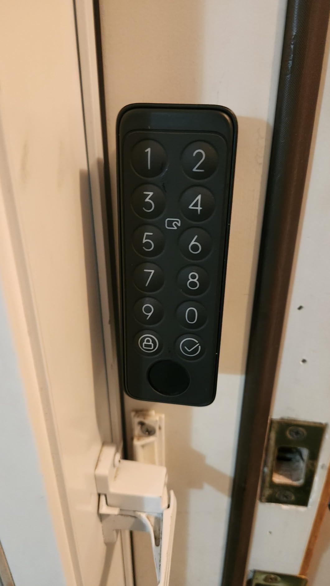 SwitchBot Smart Lock Pro Keyless Entry Door Lock - No-Drill Install for Renters customer photo 2