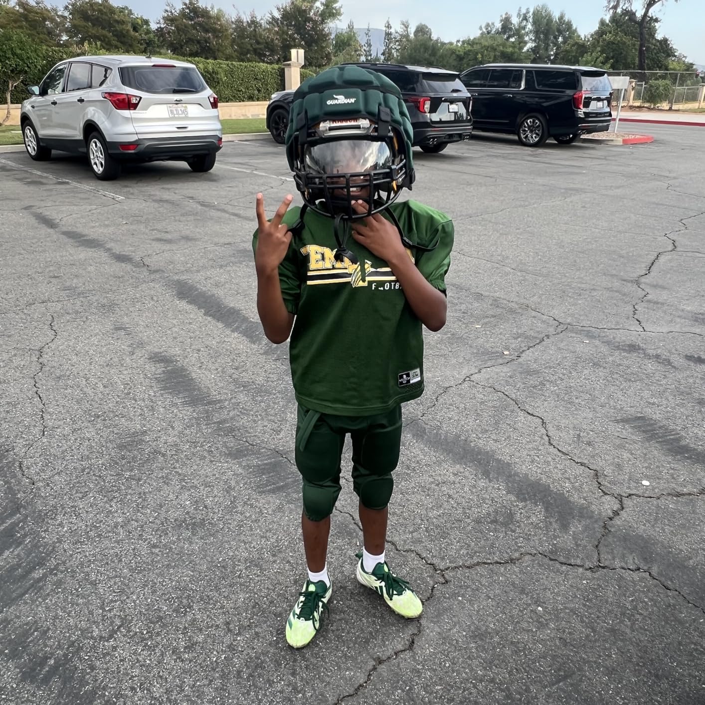 Q-Collar: Next-Gen Gear for Athletes in Football, Soccer, Lacrosse, Hockey & Other Athletes | Sports Equipment customer photo 1