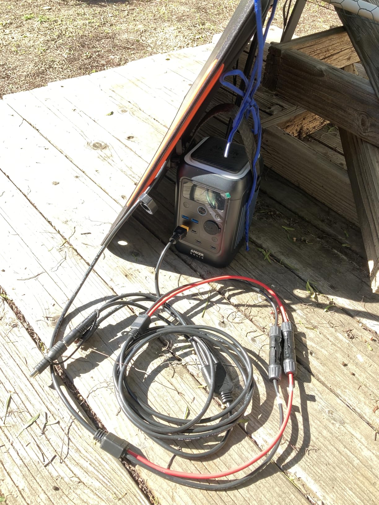 200W Portable Solar Panel for Power Station,23.5% Efficiency Mono Foldable Solar Charger with 4 Kickstands for Jackery 1000 V2/Bluetti/EcoFlow/Anker,IP67 Waterproof for Camping RV Home Backup customer photo 2