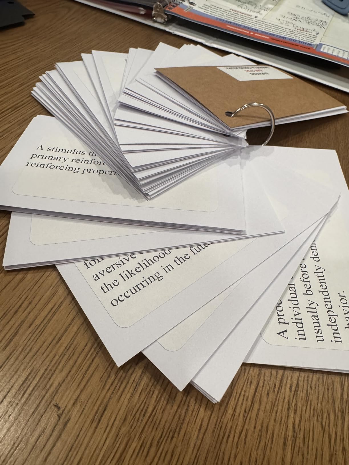 Colored Index Cards 3x5 Inch Heavyweight Flash Cards with Ring Lined Flashcards Note Cards for Studying School Supplies College, 200 Count customer photo 1