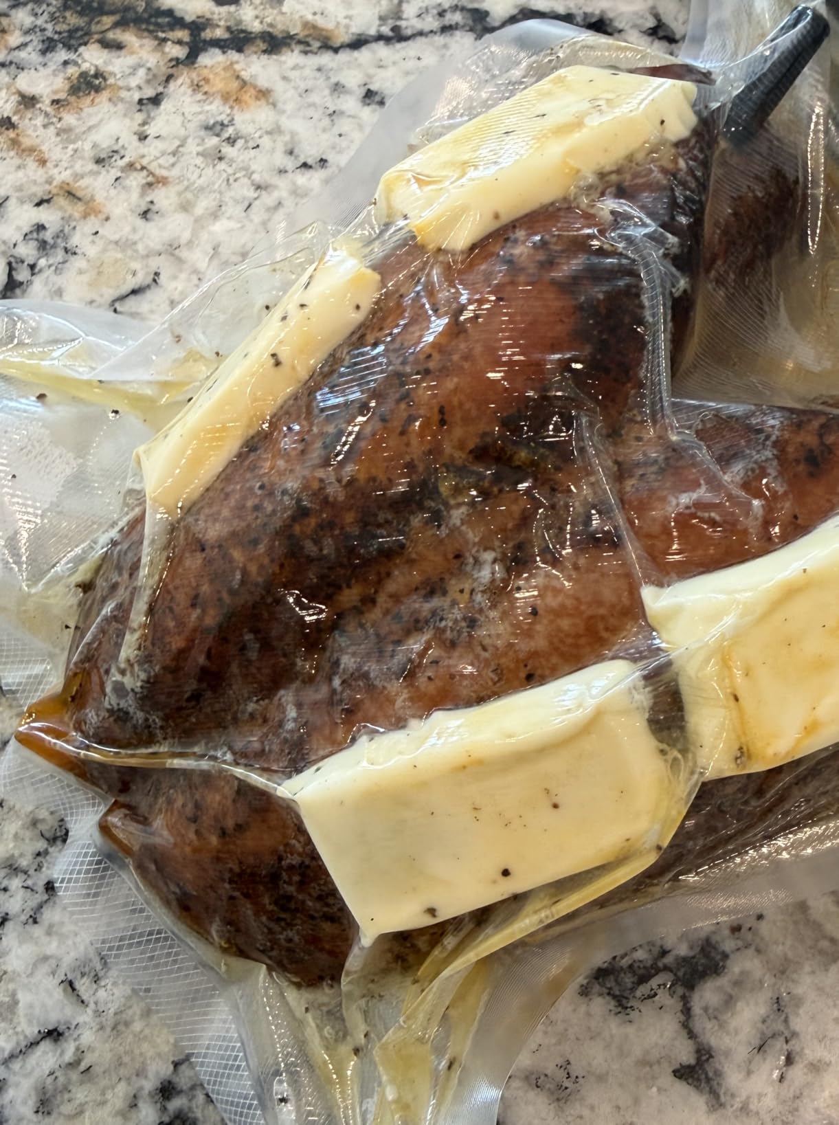 95kPa Precision Vacuum Sealer Machine, Double Heat Seal for Dry/Moist Food, Easy-Lock Handle, Built-in Bag Storage & Cutter, Progress Display, Pulse Mode, Removable Drip Tray, Silver customer photo 2