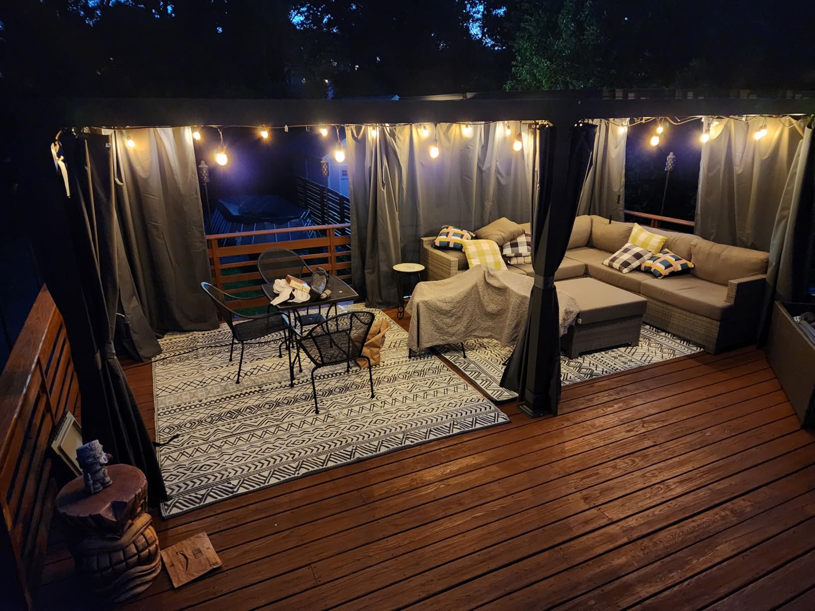 EROMMY 10x20 Louvered Pergola with Side Pull-Down Screen, Outdoor Aluminum Pergola with Thickened Frame and Adjustable Metal Rainproof Roof for Deck Patio Garden Yard, Black-Gray customer photo 1