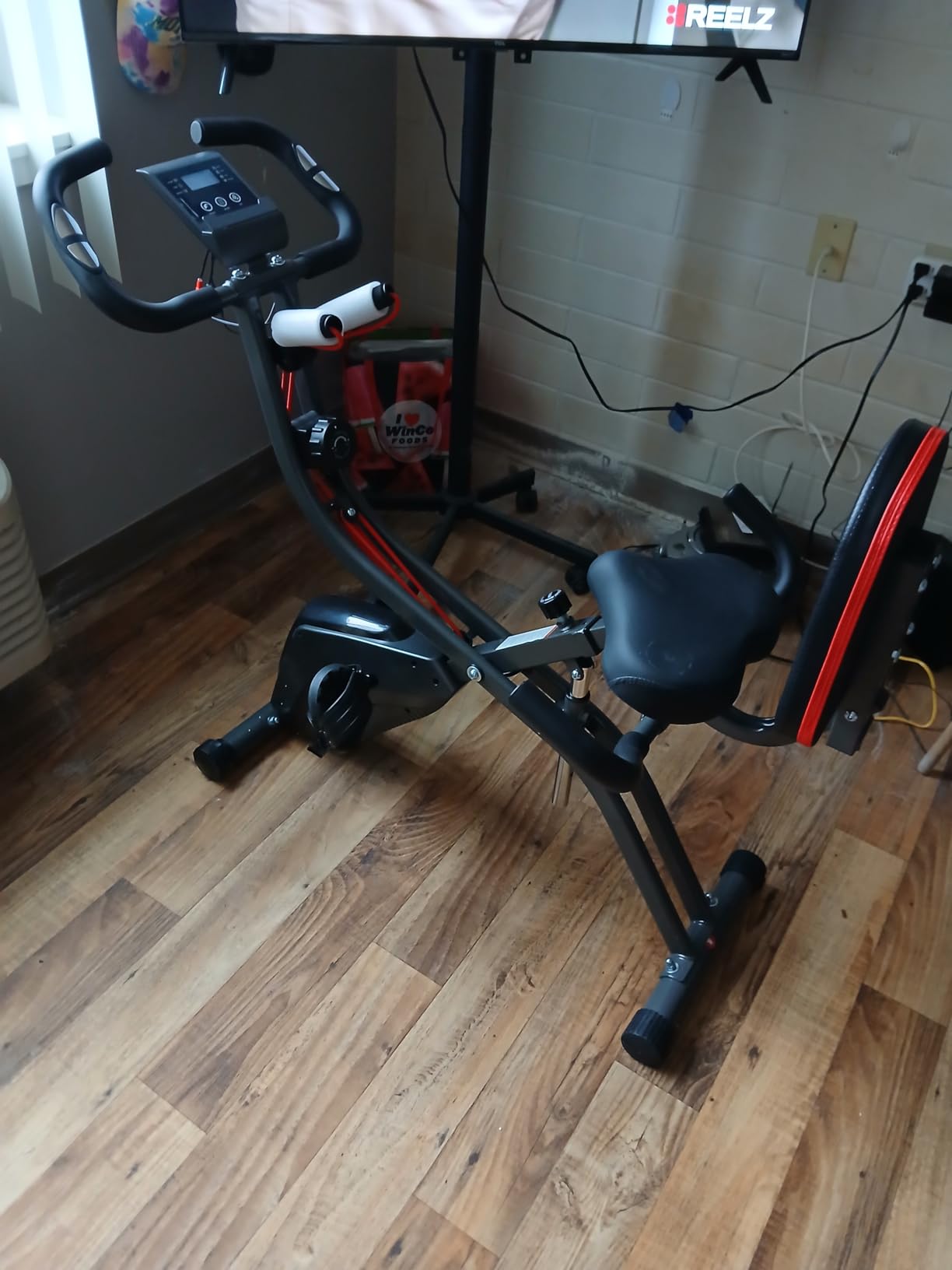 Exercise Bike, 4 IN 1 Stationary Bike, Foldable Folding Exercise Bike with Multi-Level Magentic Resistance, Support Back Pad and Phone/Tablet Holder, Arm Resistance Band, Pulse Sensor, LCD Monitor for Home Workout 265LB Capacity customer photo 1