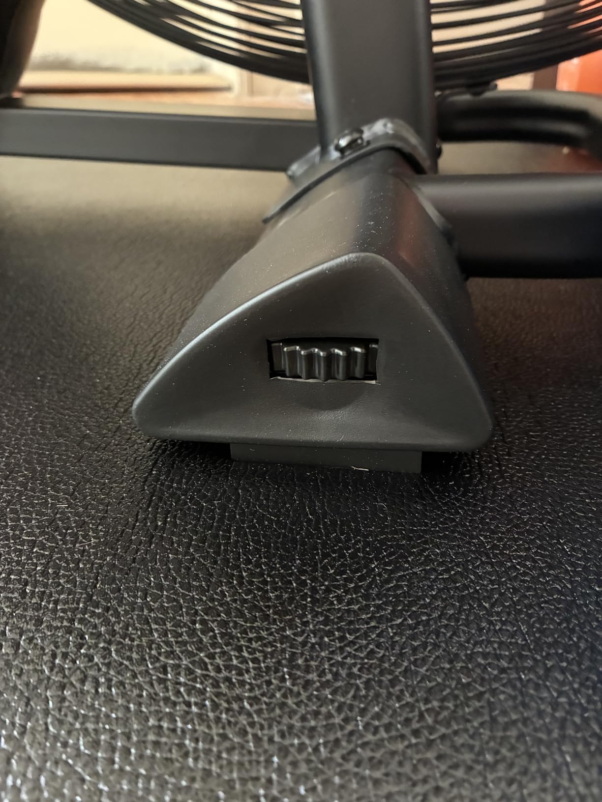 Sunny Health & Fitness Premium Smart Cross-Training Fan Bike, Air Resistance Cardio Machine w/330lb Capacity for Intensive Home Workout, Customizable Monitor w/Free SunnyFit App Connection-SF-B223018 customer photo 2