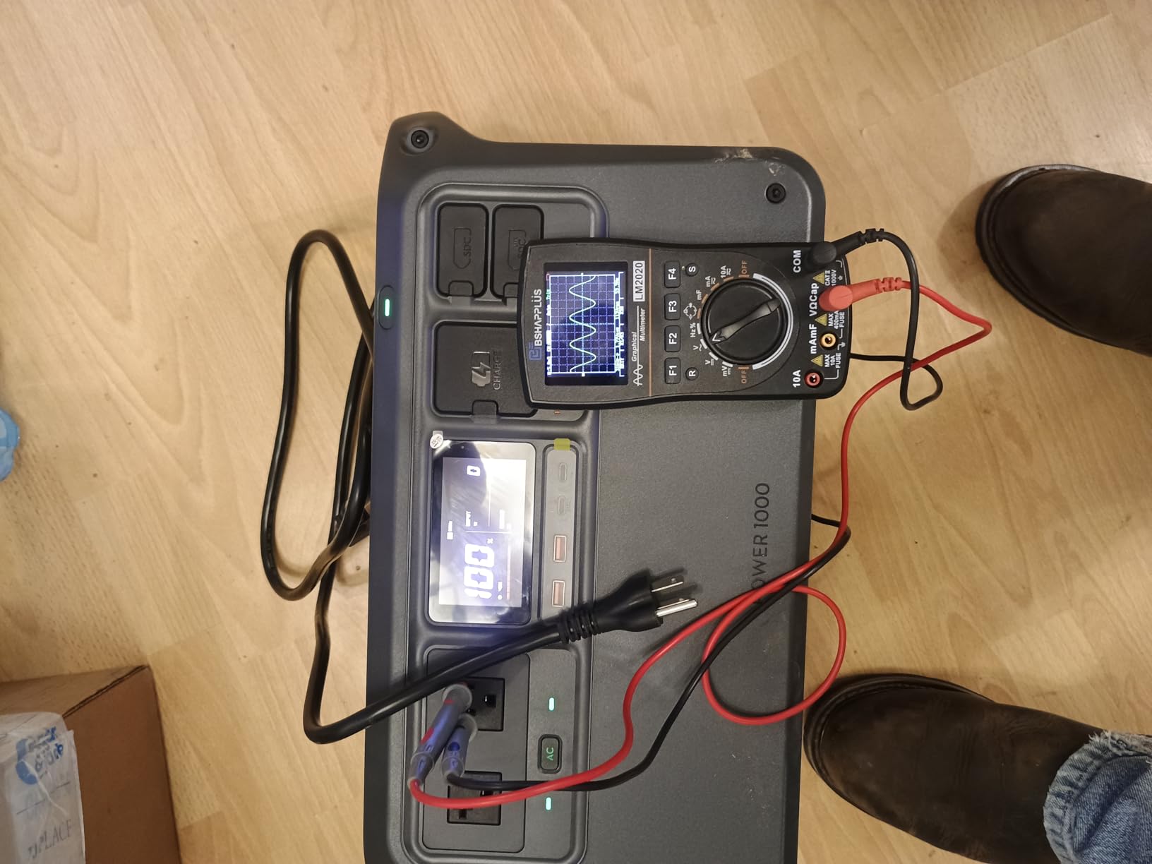 DJI Power 1000 Portable Power Station, 1024Wh LiFePO4 Battery, 2200W (Peak 2600W) AC/140W USB-C Output, 23db Ultra-Silent, Solar Generator For Home Backup, Camping customer photo 1