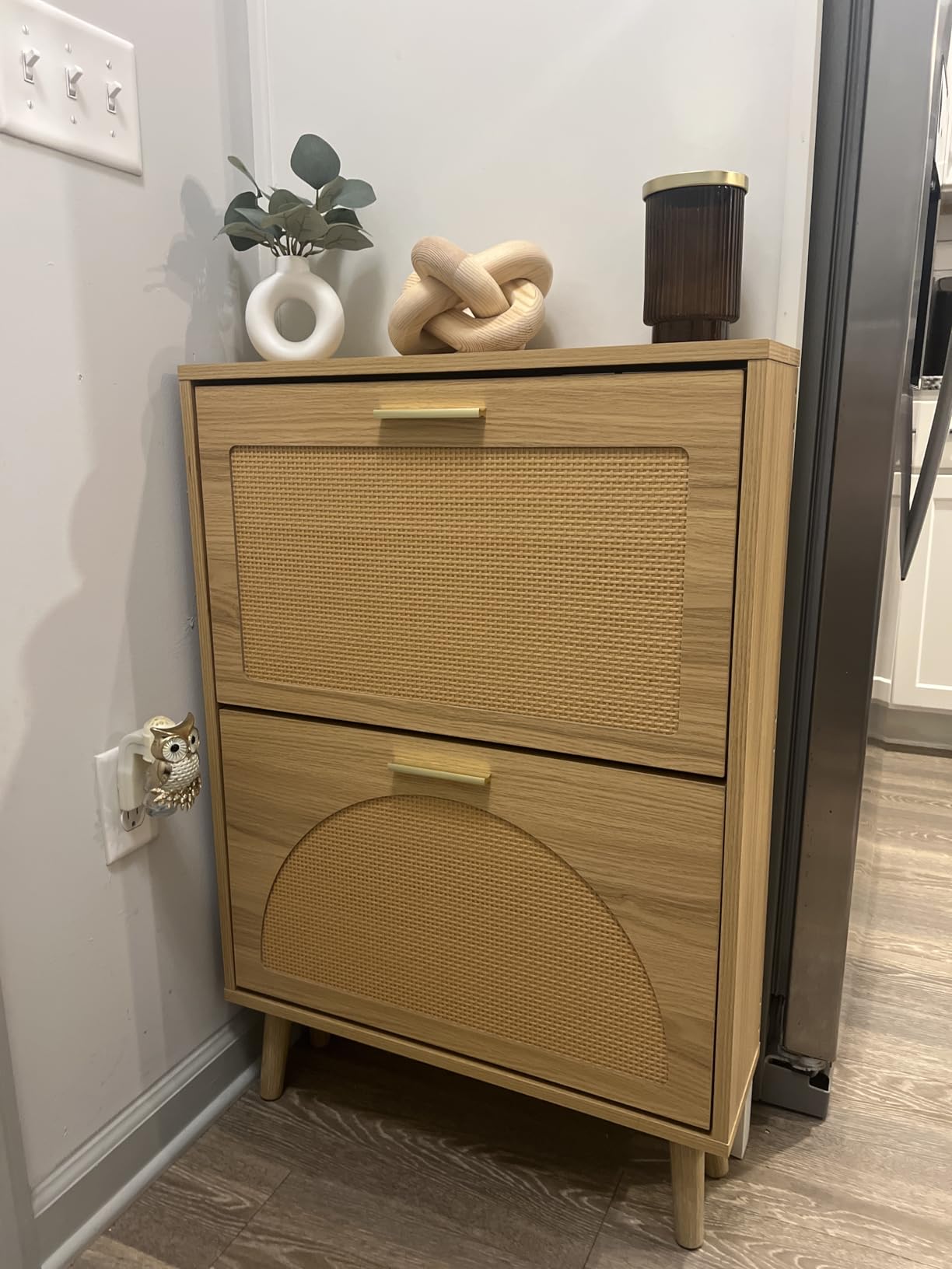 VEVOR Shoe Cabinet with 2 Flip Drawers, Shoe Storage Cabinet for Entryway, Free Standing Shoe Storage Organizer with Rattan Doors for Heels, Boots, Slippers in Hallway, Living Room customer photo 1