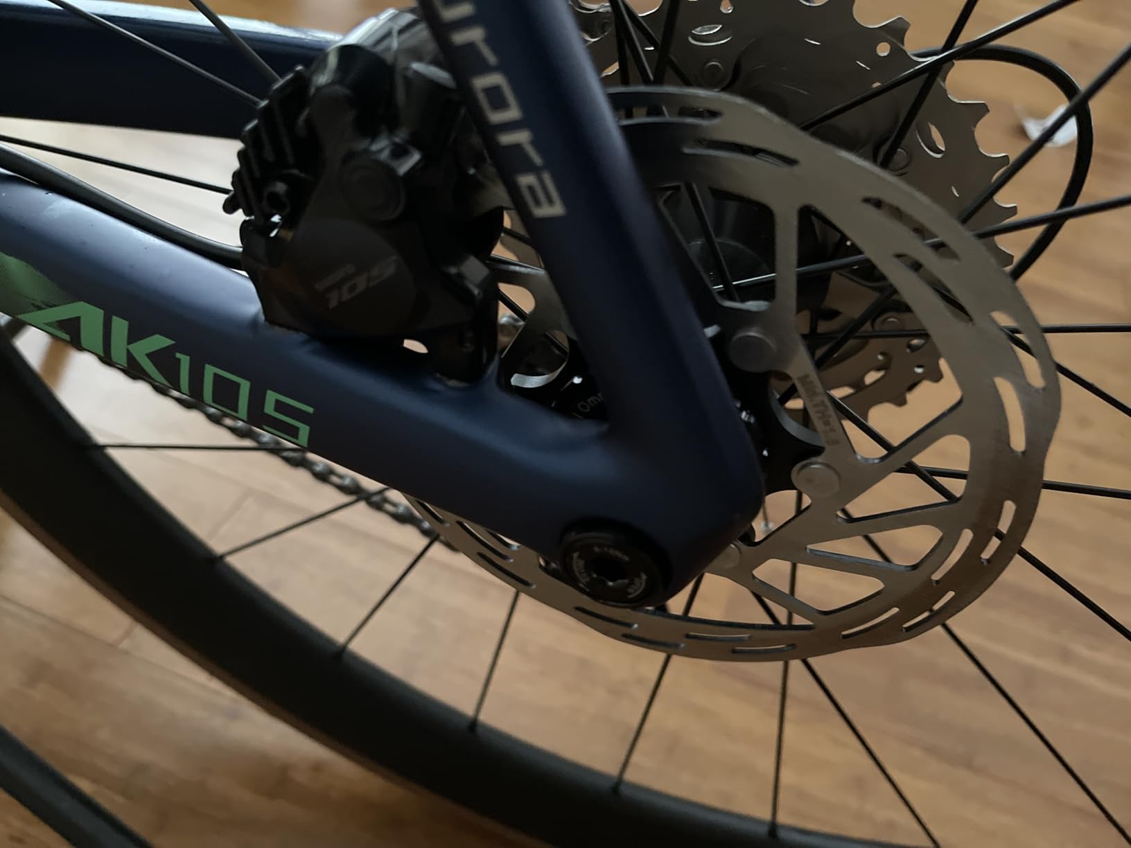 SAVADECK Carbon Fiber Road Bike, Hydraulic Oil Disc Bike with Carbon Fiber Frame and Wheelset, Lightweight Full Carbon Racing Bicycle with Shimano R7120 24S Shift Set for Adults customer photo 1