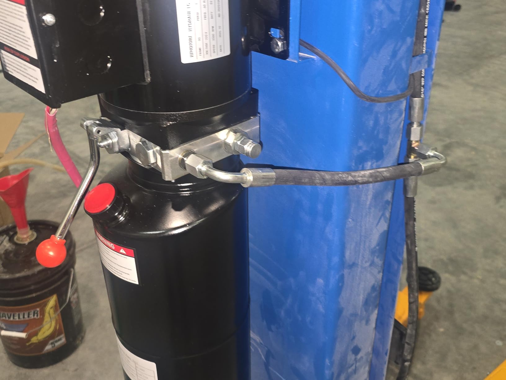 2 Post Lift 11000lbs Two Post Lift Auto Lift Car Lift Hoist Equipment LM1100S customer photo 1