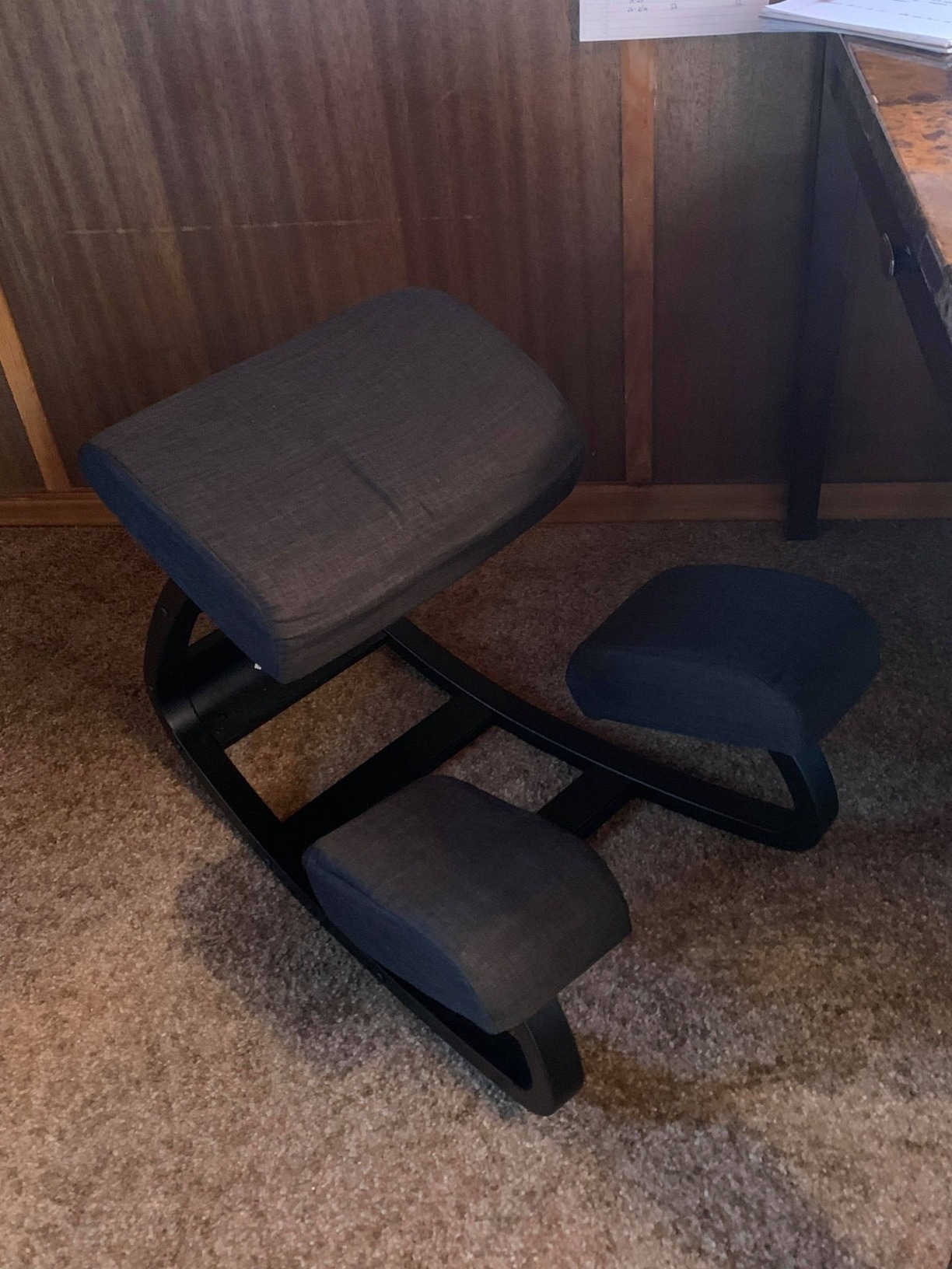 Ergonomic Kneeling Chair - Adjustable Seat Angle and Height - Ergonomic Posture Kneeling Stool Chairs for Office and Home - Thick Comfortable Cushions, Wheels customer photo 1