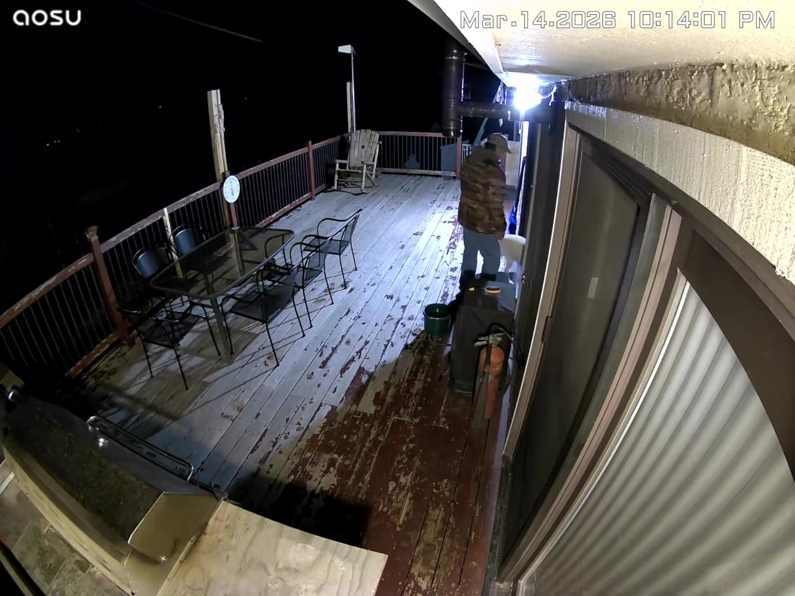 aosu Security Cameras Outdoor Wireless, 4-Cam-Kit, 166° Ultra-Wide-Angle, Battery Powered, No Subscription Required, Home Security Cameras System with 2K Color Night Vision, Spotlight, Motion Alert customer photo 2