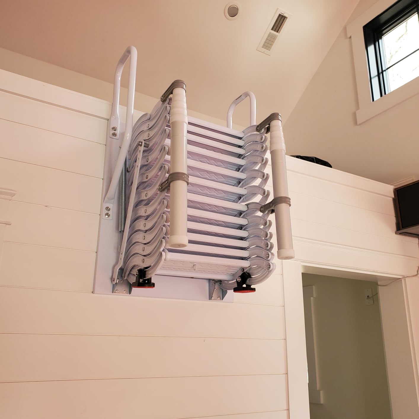 12 Steps Attic Stairs, Wall Mounted Folding Loft Ladder, Retractable Collapsible Stairs, Extension Steps Ladder with Armrests, Telescoping with Pulldown System customer photo 1