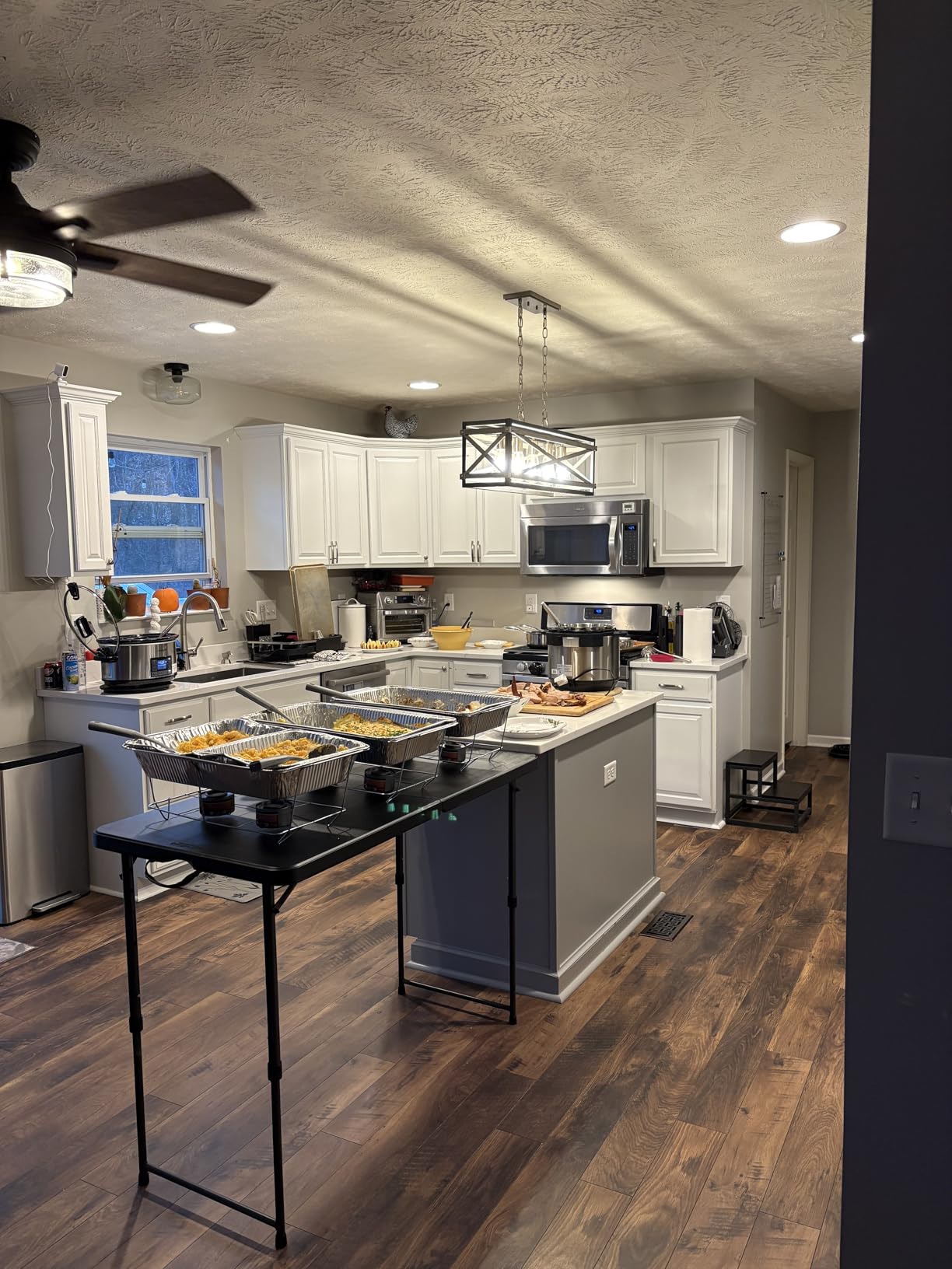 Amazon Basics Portable 4 Ft Rectangular Folding Dining Table, 4 Adjustable Height Settings, Space Saving Fold-in-Half Design and Carrying Handle, Indoor & Outdoor customer photo 1