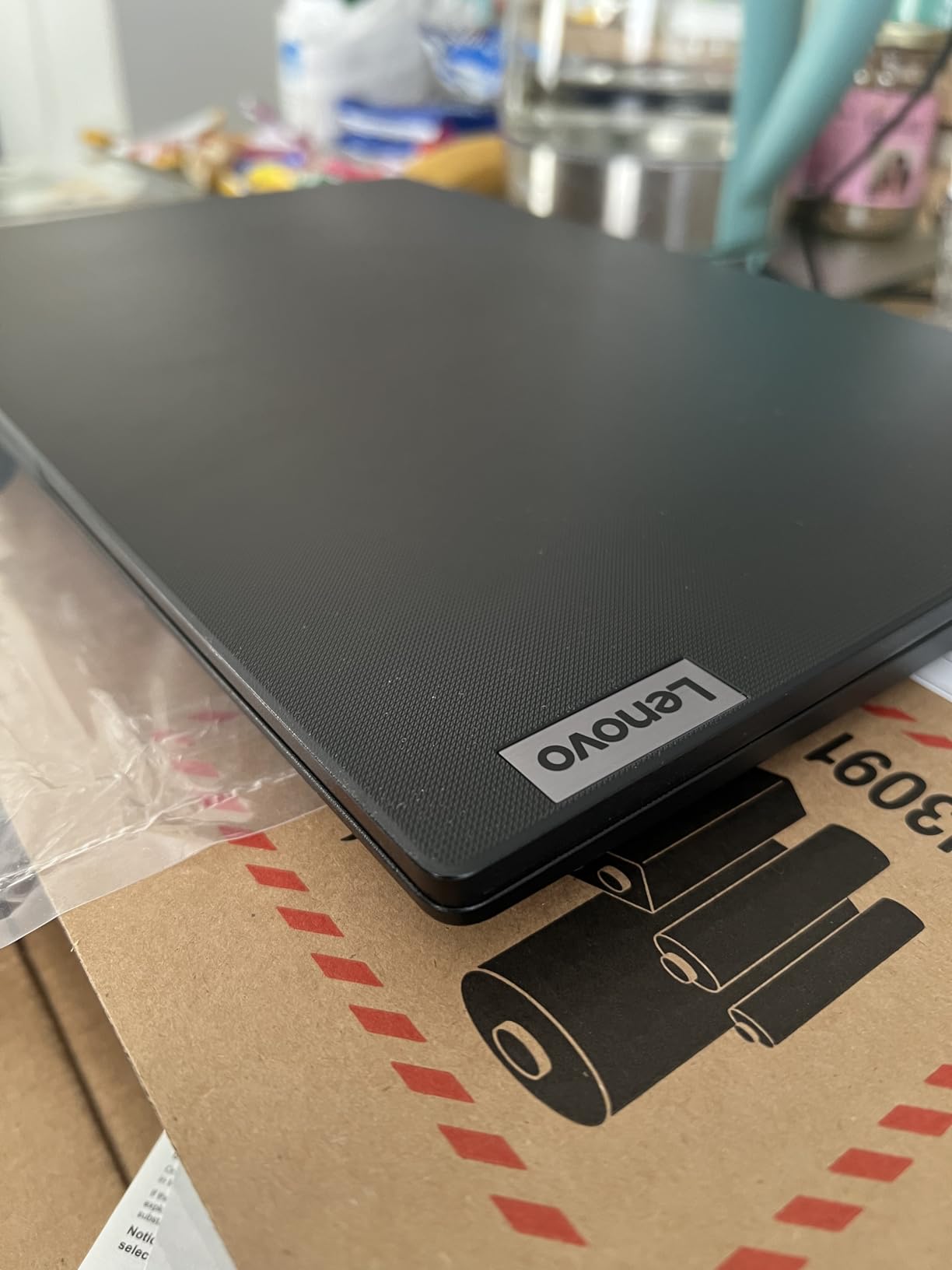 V15 Gen 4 Business Laptop, 15.6