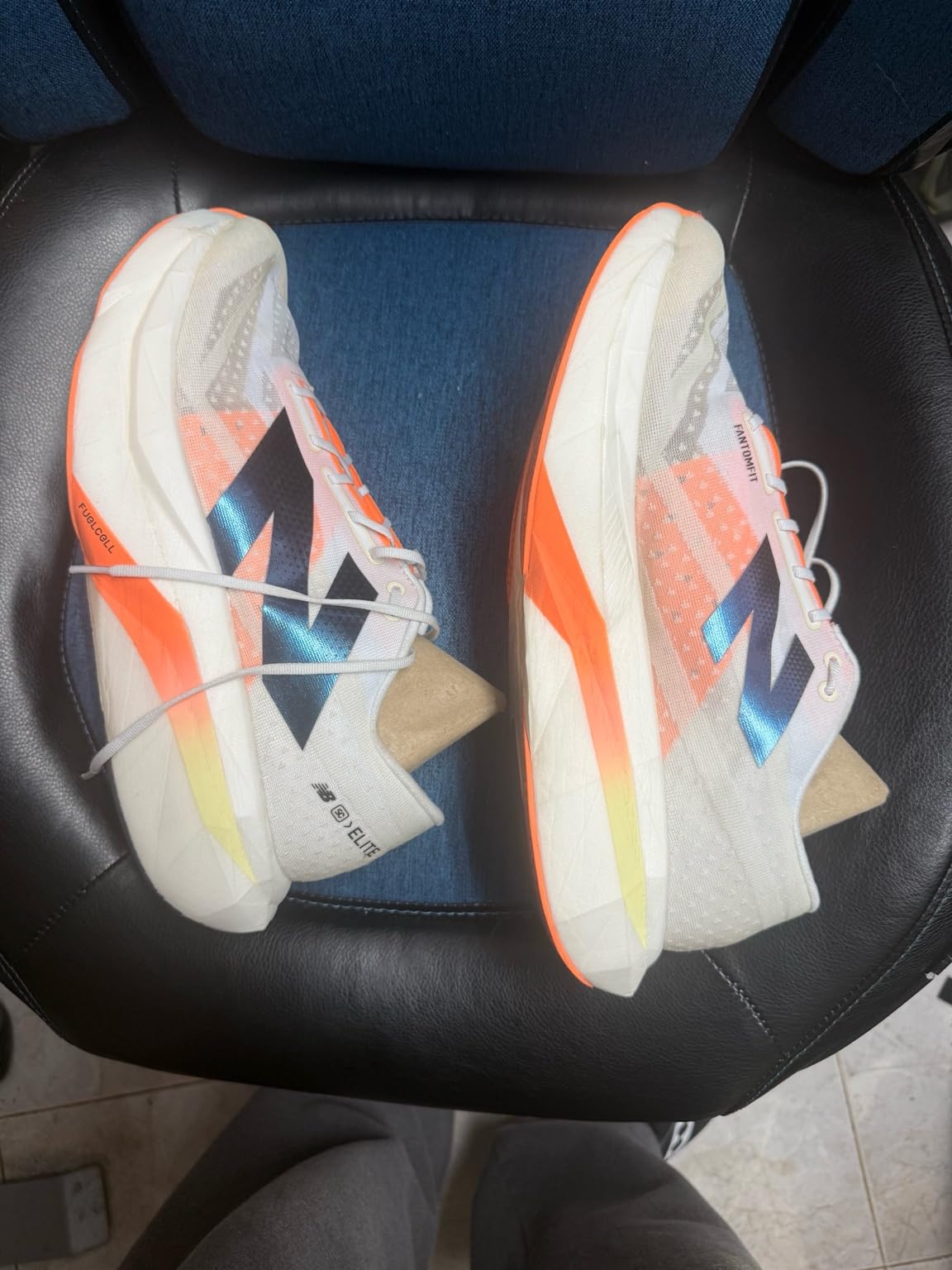 Men's FuelCell Supercomp Elite V4 Running Shoes customer photo 2