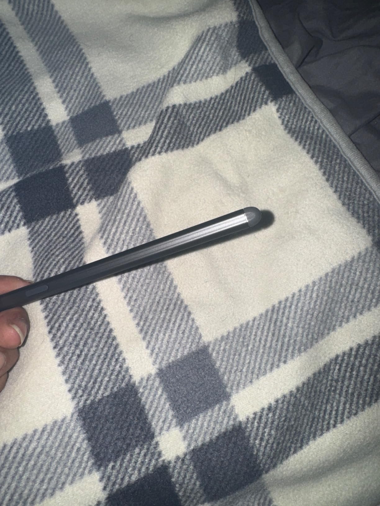 Amazon Kindle Scribe Premium Pen, Sleek Stylus Design with Improved Eraser - Tungsten customer photo 2