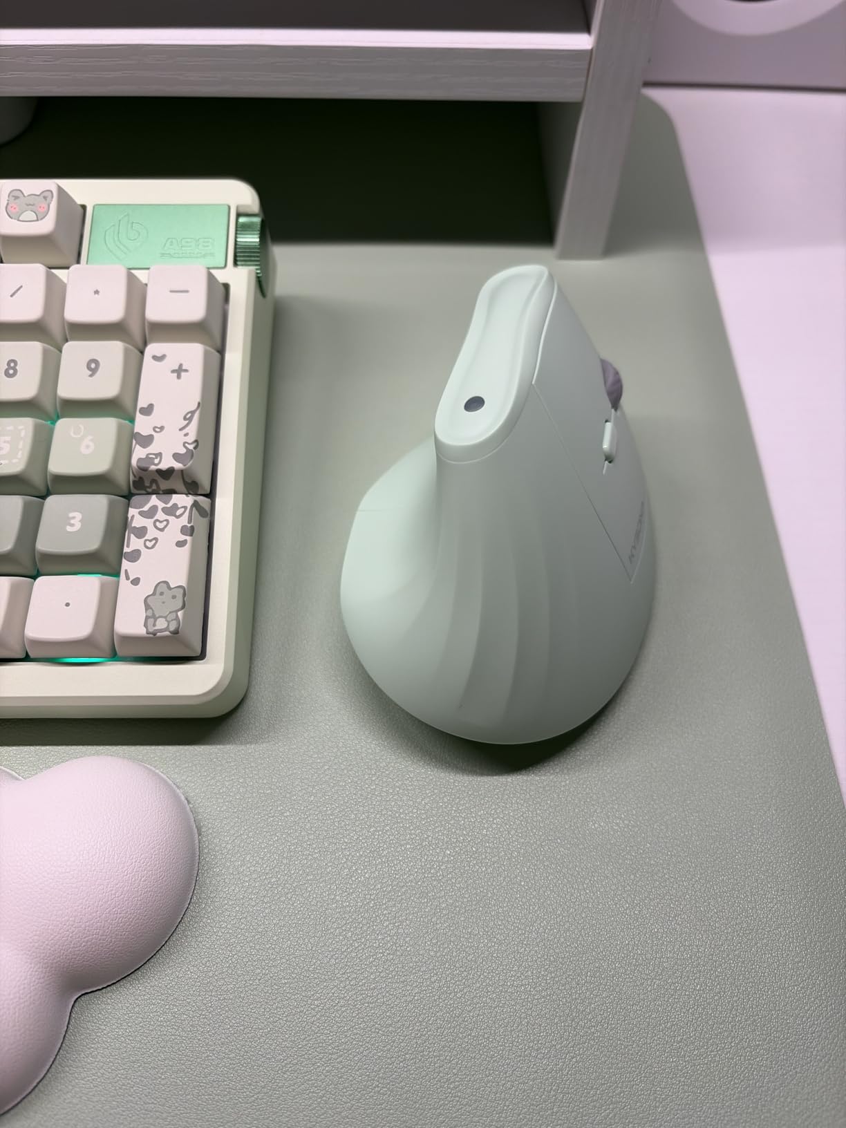 KYSONA 57deg Wireless Ergonomic Mouse, Vertical Mouse, Carpal Tunnel Mouse, RGB Light, Rechargeable, Bluetooth & 2.4G, 5-Level DPI Adjustment, Quiet Click Ergo Mice Compatible with PC/Laptop/Mac, White customer photo 1