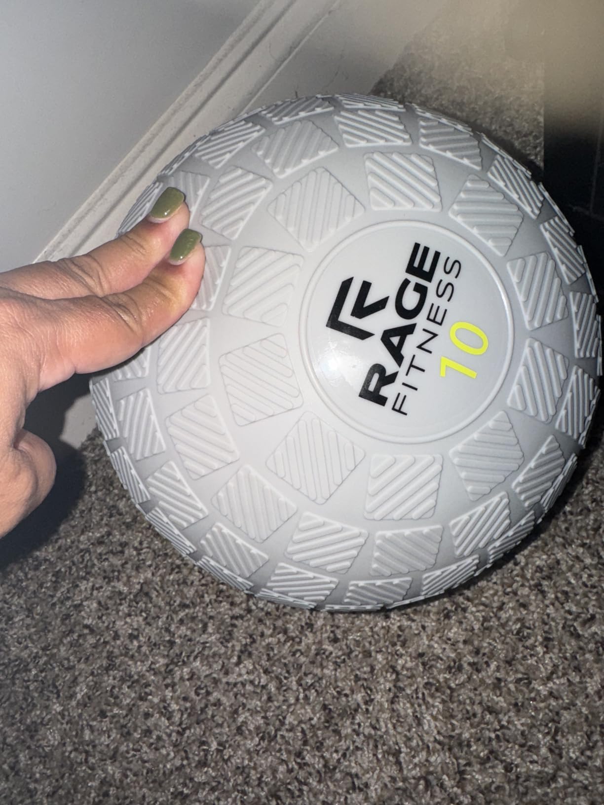 Rage Fitness Slam Ball, 10, 15, 20lb Medicine Balls, Tread Texture For Firm Grip, Full Body Workout Dynamic Weighted Balls for Exercise customer photo 1