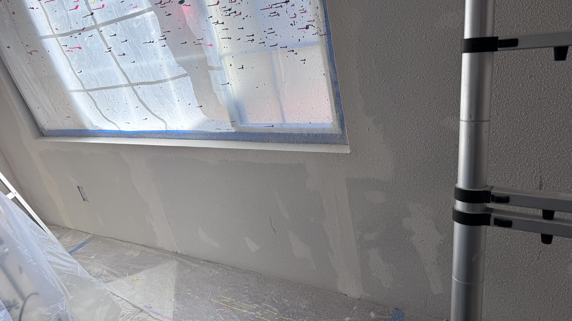 InoKraft TexCraft Drywall Texture Spray Gun with 1.32 Gallon Hopper, 3 Nozzles (4.5/6.0/8.0mm) for Knockdown Popcorn, Drywall Hopper Texture Sprayer for Wall, Ceiling, Patch Works, Elbow Hose Included customer photo 1