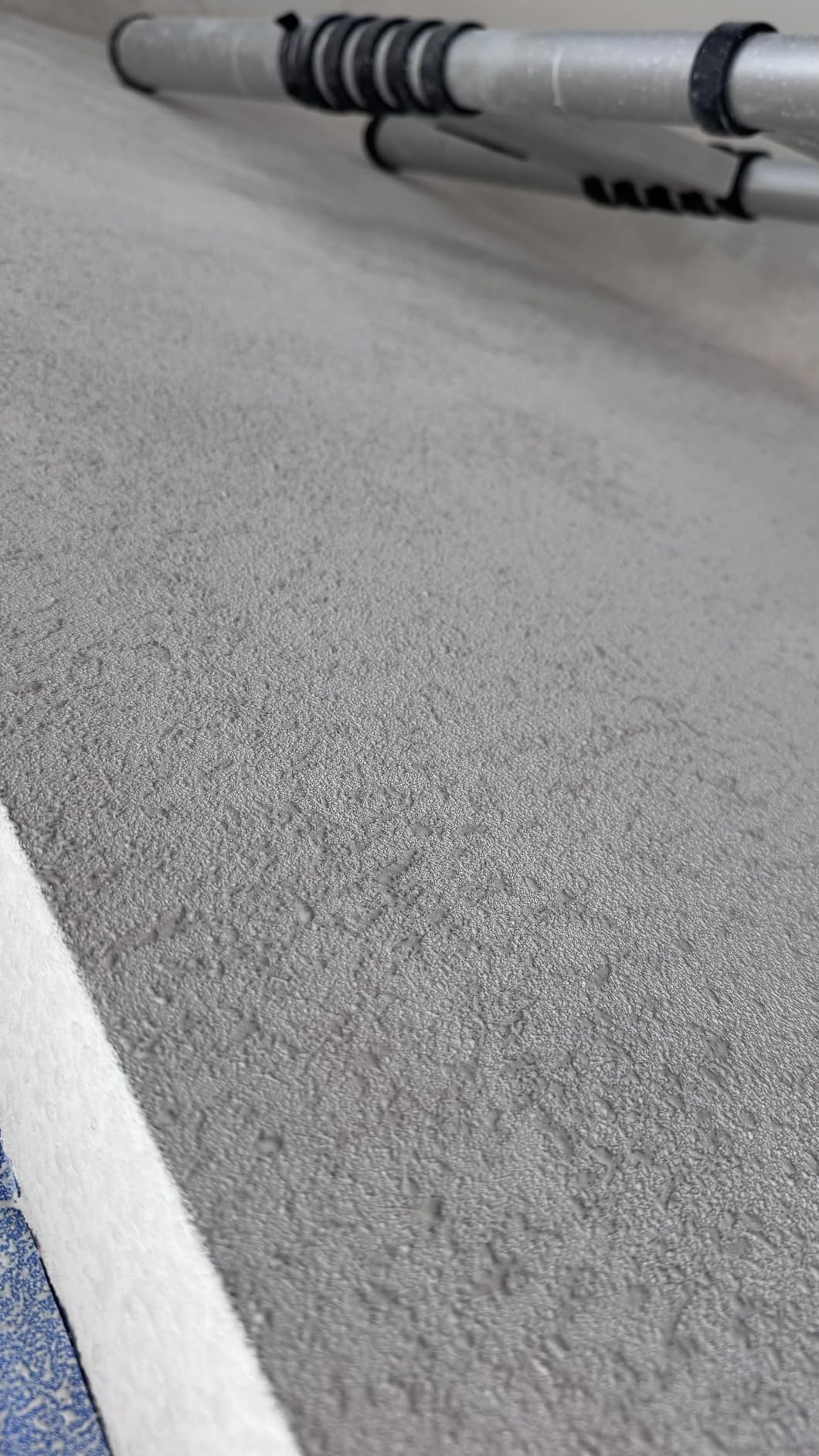 InoKraft TexCraft Drywall Texture Spray Gun with 1.32 Gallon Hopper, 3 Nozzles (4.5/6.0/8.0mm) for Knockdown Popcorn, Drywall Hopper Texture Sprayer for Wall, Ceiling, Patch Works, Elbow Hose Included customer photo 2