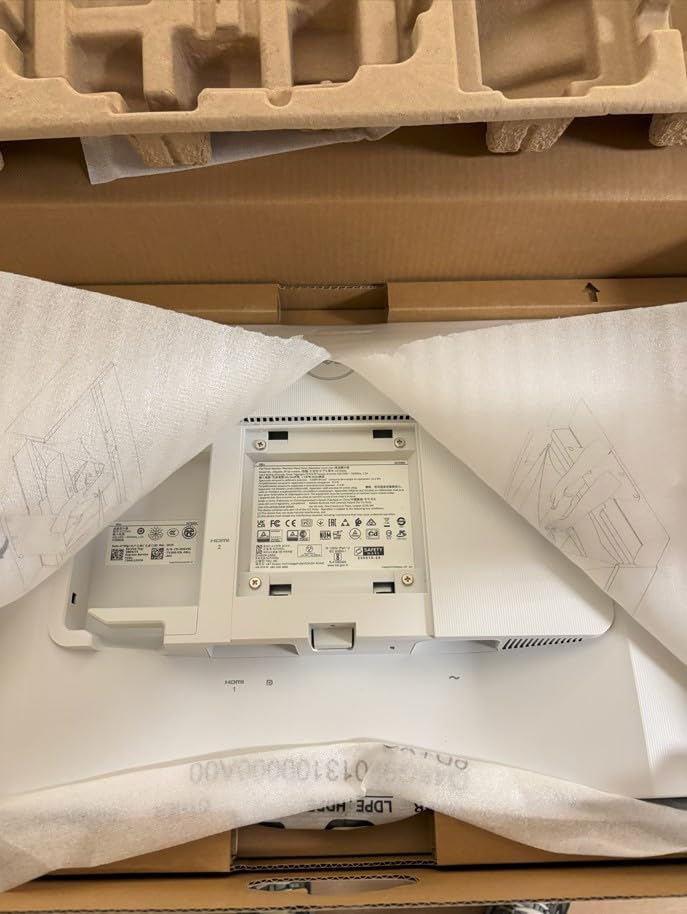 Dell S2725DS Monitor - 27 Inch, QHD (2560x1440) Display, 100Hz refresh rate, 1500:1 contrast ratio, TUV Rheinland Eye comfort 4 Star, Integrated 2x5W speaker, Height/Tilt/Swivel/Pivot - Ash White color customer photo 1