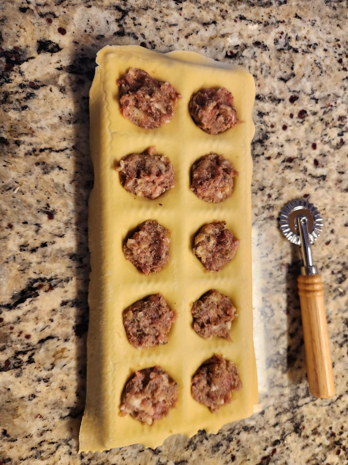 8 Pieces Ravioli Mold Set, ravioli cutter, Ravioli Maker Cutter with Roller Wheel, Ravioli Cutter Set with Wooden Handle, Pasta Making Kit for Ravioli Press Mold. Suitable for home and restaurant us customer photo 2