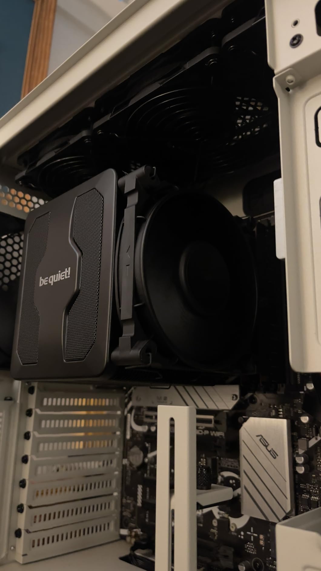 be quiet! Dark Rock 5 CPU air Cooler | Extremely high Cooling Performance | 6 high-Performance Heat Pipes | Silent Wings 4 120mm PWM Fan | high RAM and VRM Cooler Compatibility | BK035 customer photo 2