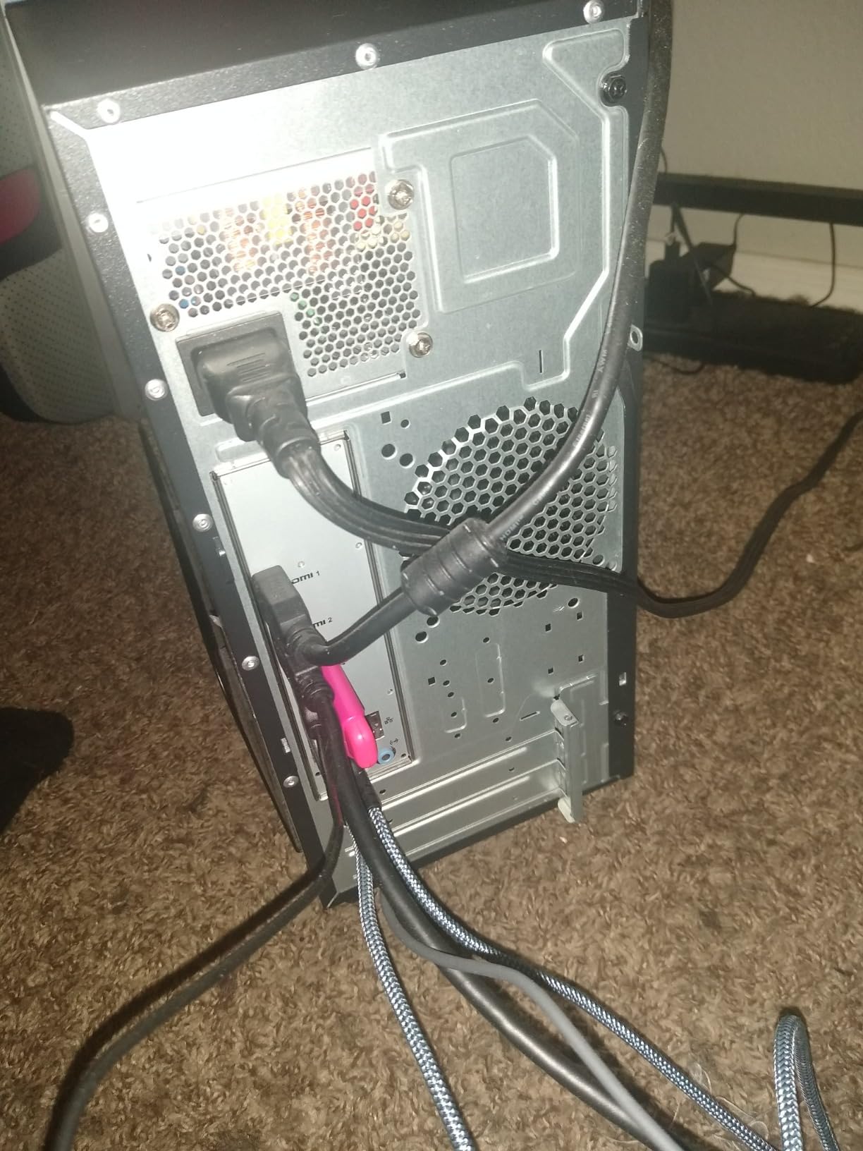 Aspire TC-1775-UR12 Desktop | Intel Core i5-14400 10-Core Processor | 16GB 4800MHz DDR5 | 512GB M.2 2280 PCIe Gen 4 SSD | SD Card Reader | Intel Wi-Fi 6E AX211 | Windows 11 Home customer photo 1