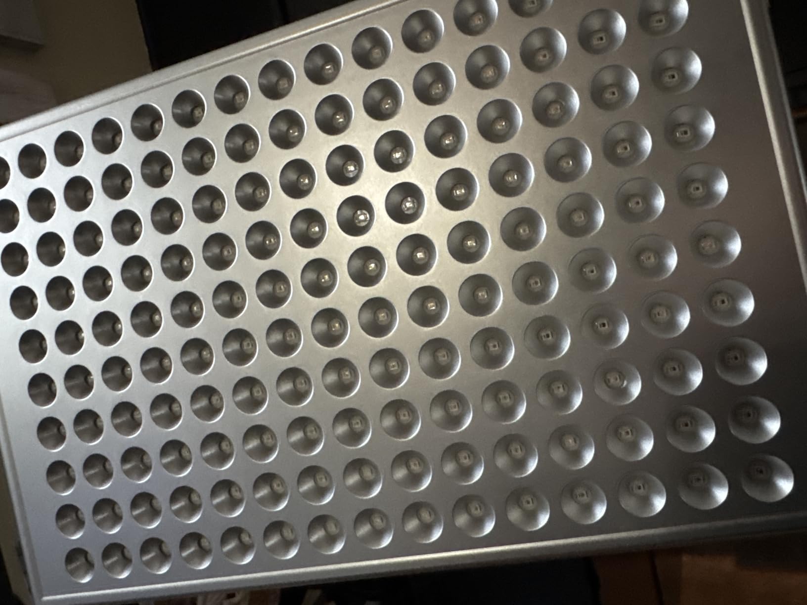 Red Light Therapy for Body, Infrared Light Therapy Panel Lamp with Stand, 660nm and 850nm Near Infrared LED Red Lights Therapy Device at Home for Face and Body customer photo 1