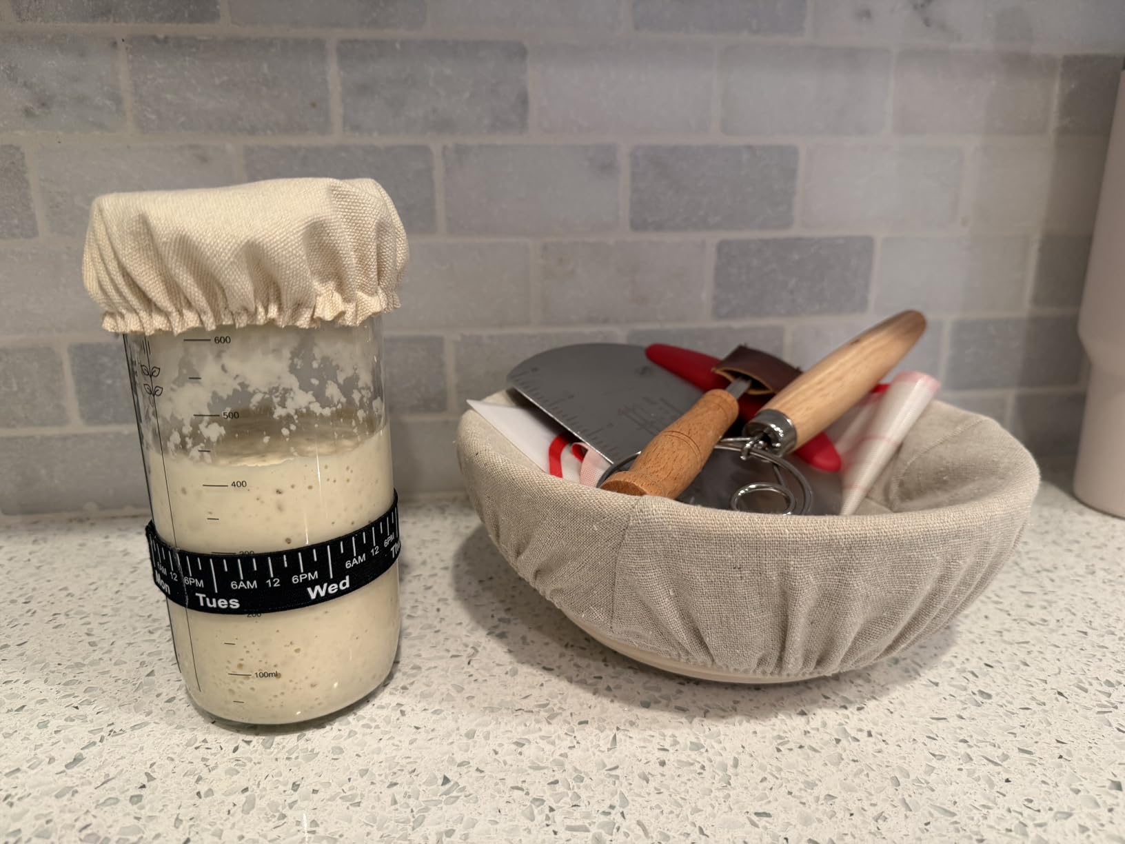 Complete Sourdough Starter Kit, Banneton Bread Proofing Basket with Glass Sourdough Starter Jar, Sourdough Bread Baking Supplies, 9'' Round Bread Proofing Basket, for Bread Making Baking Fermentation customer photo 1