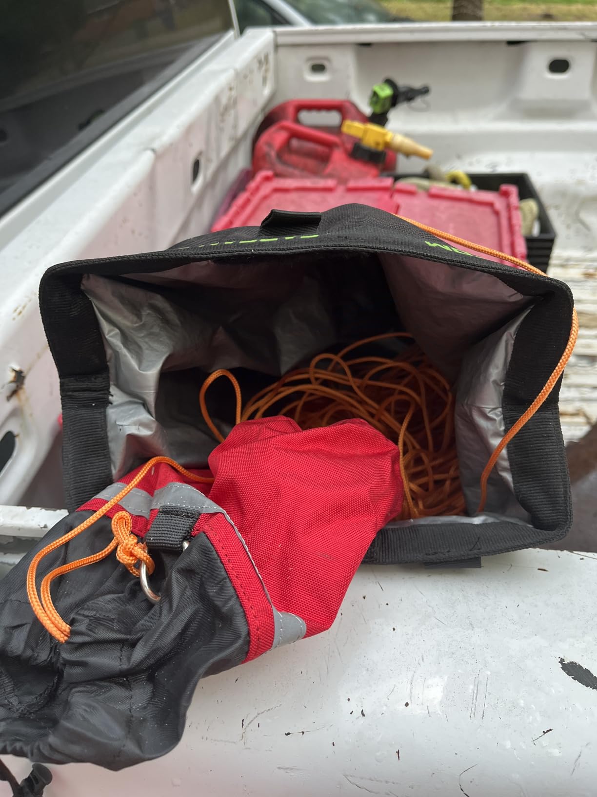 XBEN Arborist Throw Line Kit - 150ft Slick Rope & 9/11/15oz Throw Weight - Reflective Storage Bag - for Tree Climbing, Trimming, Camping - High/Low Limb Rigging - 200LB Tensile Strength customer photo 1