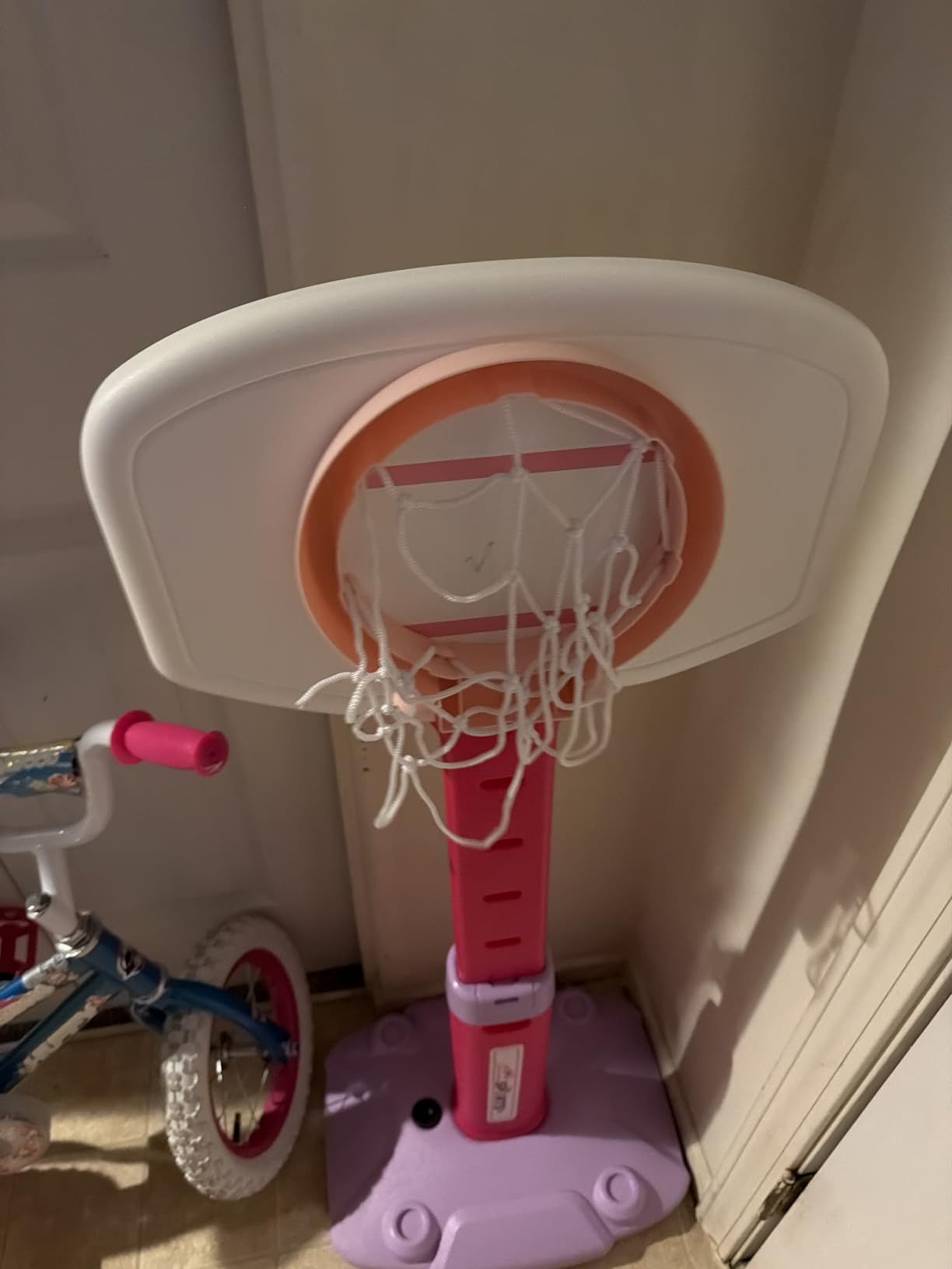 Toddler Basketball Hoop Indoor for Age 1-3, Adjustable Kids Basketball Hoops, Mini Basketball Hoop with 3 Balls for Outdoor Poolside, Birthday Christmas Sport Toys Gift for Baby Boys Girls Age 1 2 3 4 customer photo 1