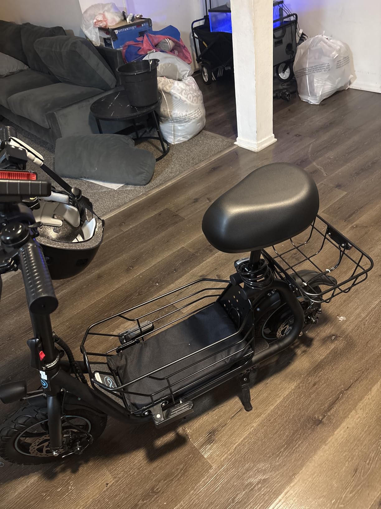 Gyroor Electric Scooter for Adults with Large Pet Basket - Dog-Friendly 550W Motor 19 MPH, 20 Mile Long Range, Foldable Commuter E-Scooter with Comfort Seat for Pets and Groceries customer photo 1