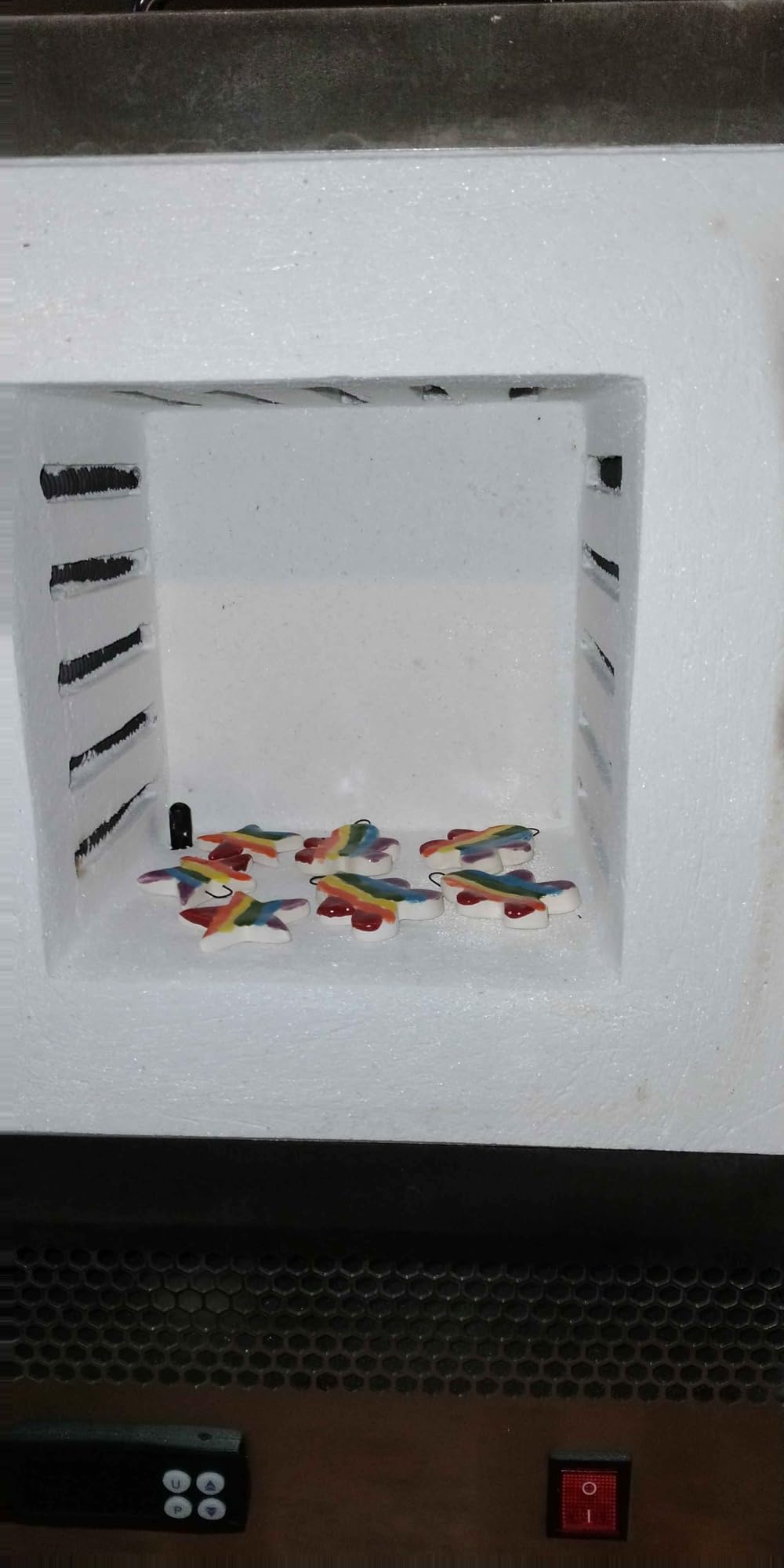 VEVOR Electric Kiln, 1500W Melting Furnace Max Temperature 2192℉/1200℃, Stainless Steel, for Wax Casting, Clay DIY, Metal Tempering, Glazing on Pottery, Silver customer photo 2