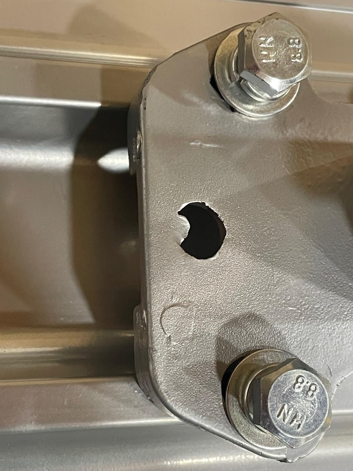 Aluminum Magnesium Alloy Concrete Float 48 x 8 inch, Round End, with Adjustable Bracket, 56 inch Float Extendable Handles x 4, Screeding and Finishing Tool Kit customer photo 2