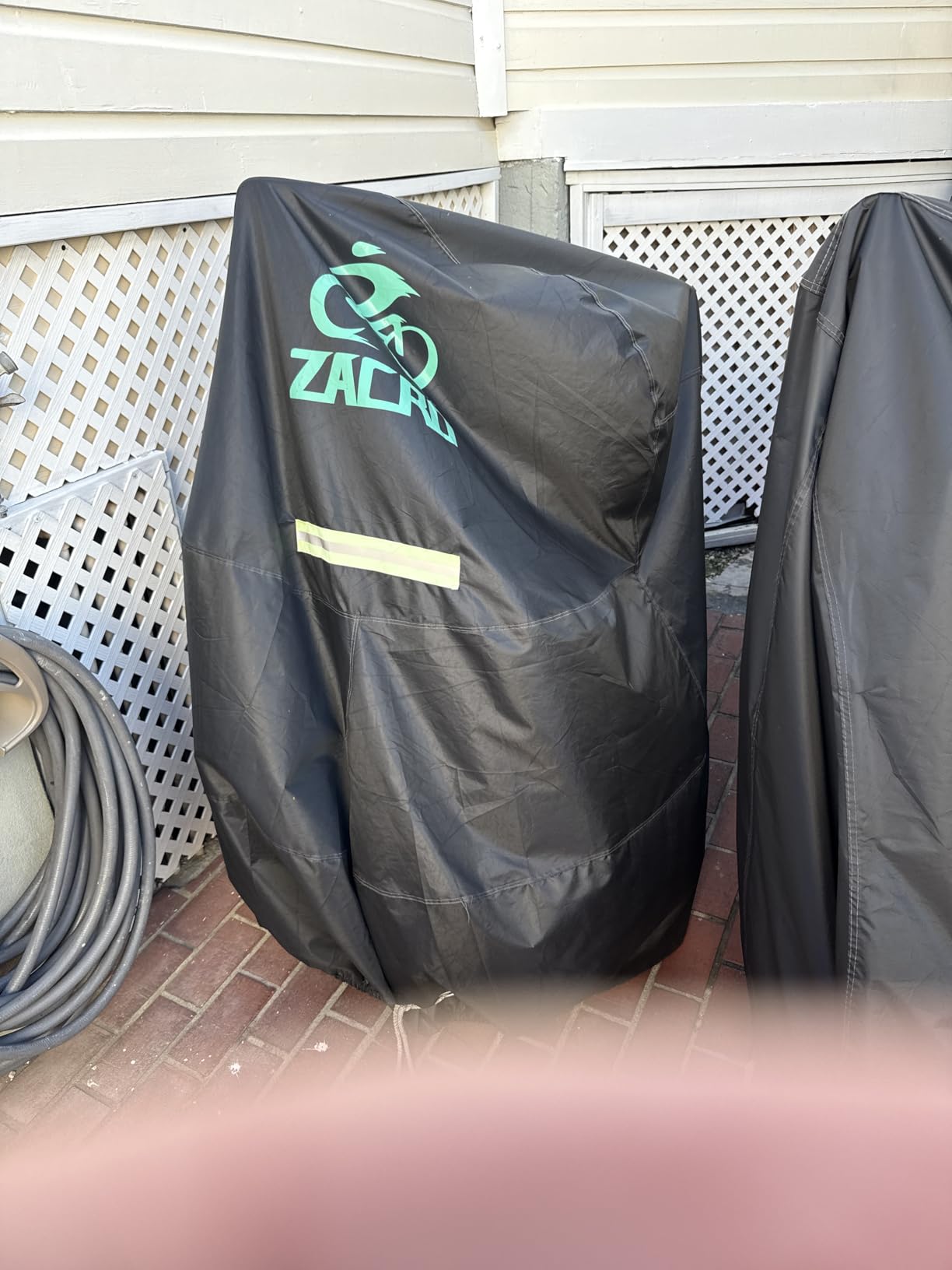 Zacro 420D Heavy Duty Motorcycle Cover, Waterproof Outdoor All Weather UV Dust Snow Proof, Universal Fit for Harley Honda Yamaha Suzuki Scooter Dirt Bike customer photo 1