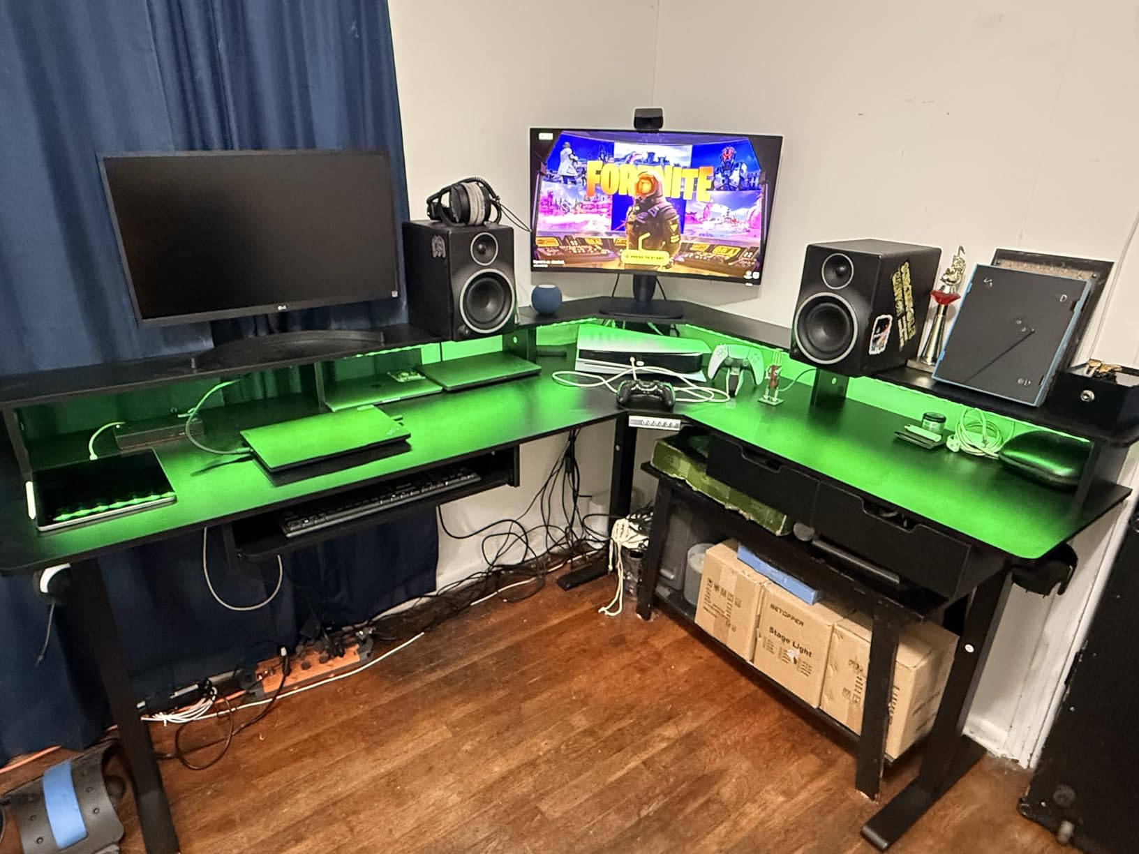 RedLemon 60 Inches L Shaped Electric Standing Desk, Height Adjustable Corner Gaming Desk with Drawers, Power Outlets & LED Lights, Computer Desk with Monitor Shelf, Carbon Fiber Black customer photo 1