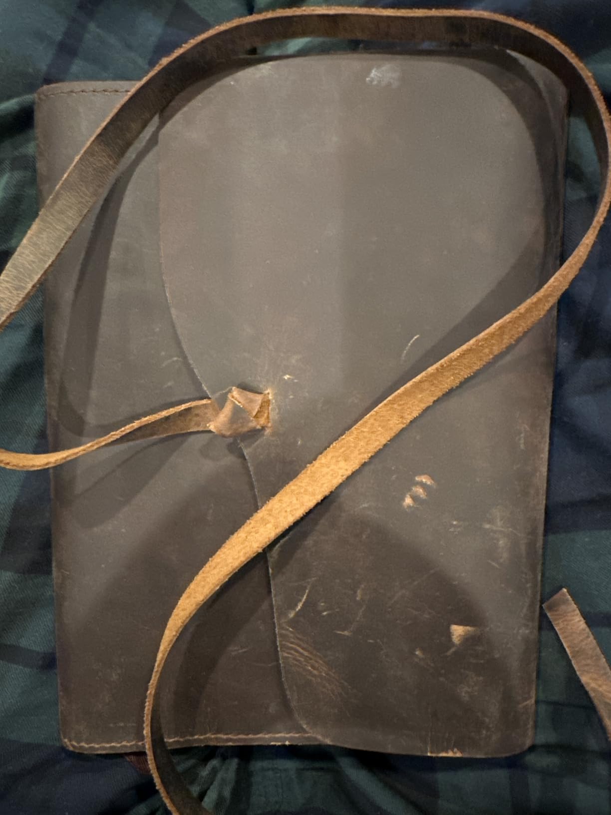 Premium Leather Journal for Men Women - Refillable Leather Notebook Cover with Pen - Leather Bound Notebook Lined Paper A5, Travel Journal - Ideal for Writing, Journals, and Notebooks customer photo 2