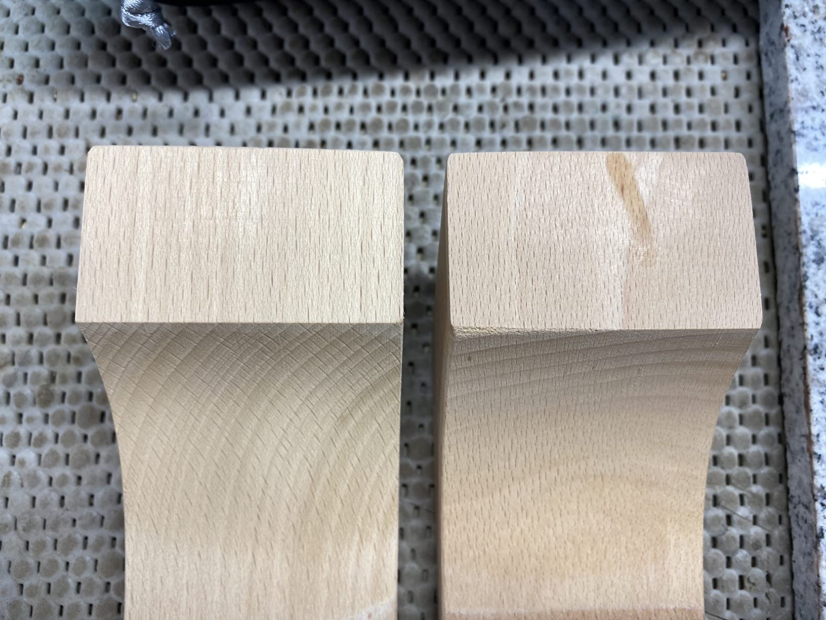 QMNNMA 102PCS Leather Working Tools Leather Crafting Kit with Custom Storage Bag, Stamping Tools for Sewing, Carving, Cutting, Punching, Stamping customer photo 2