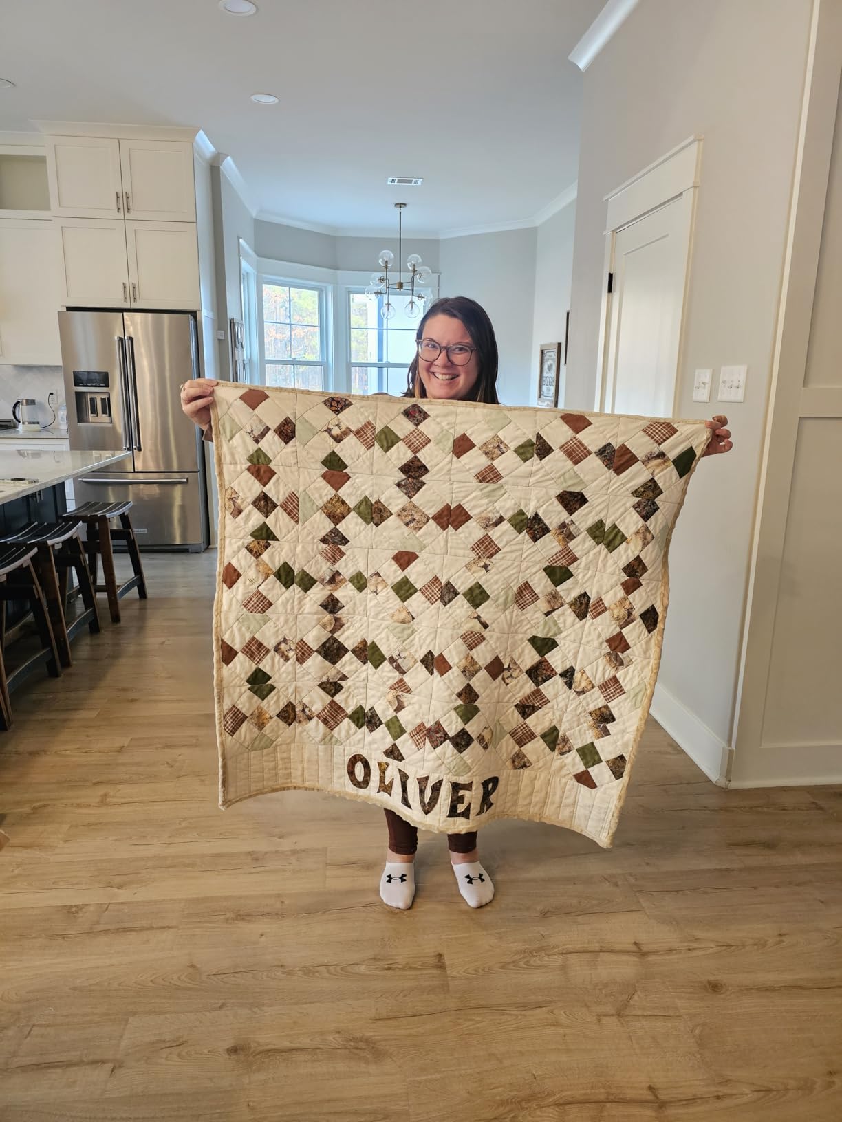 SINGER C7290Q Computerized Sewing & Quilting Machine with Extension Table, 12 Presser Feet & Accessories|417 Stitch Applications, 1-step Buttonhole Styles, Alphabet, LCD & Built-in Needle Threader customer photo 2